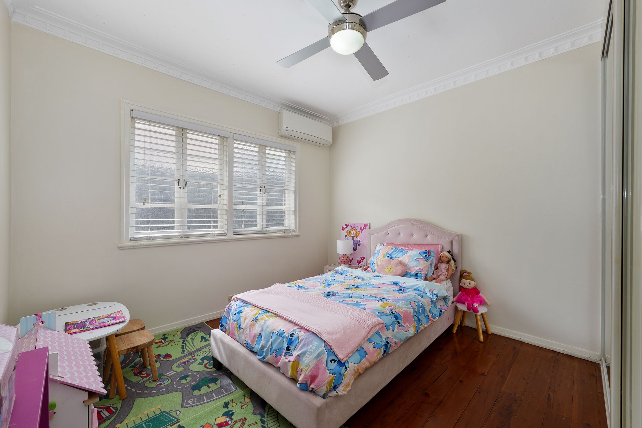 7 Yates Avenue — photo 12 of 21