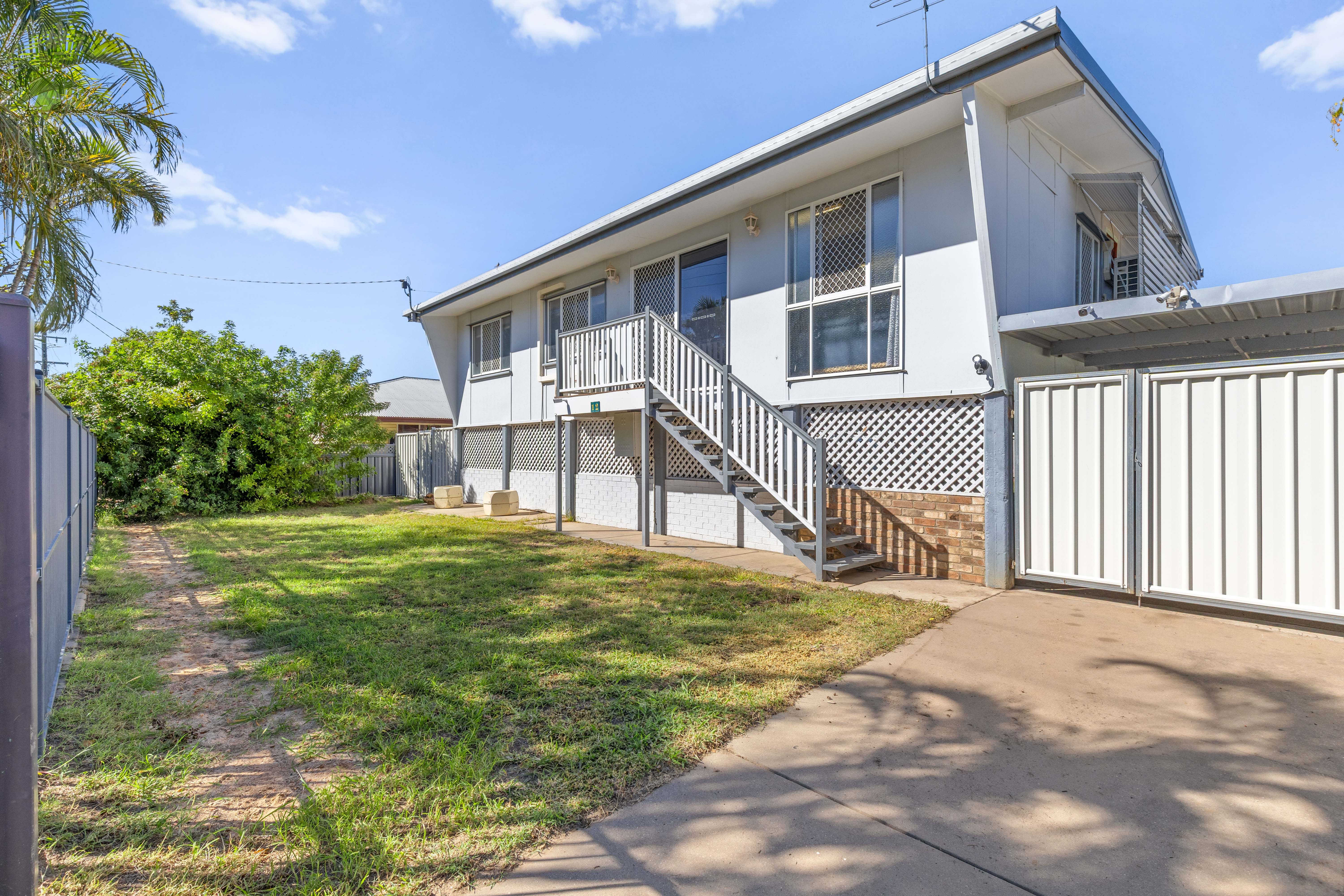 12 Racecourse Road, Emerald QLD 4720