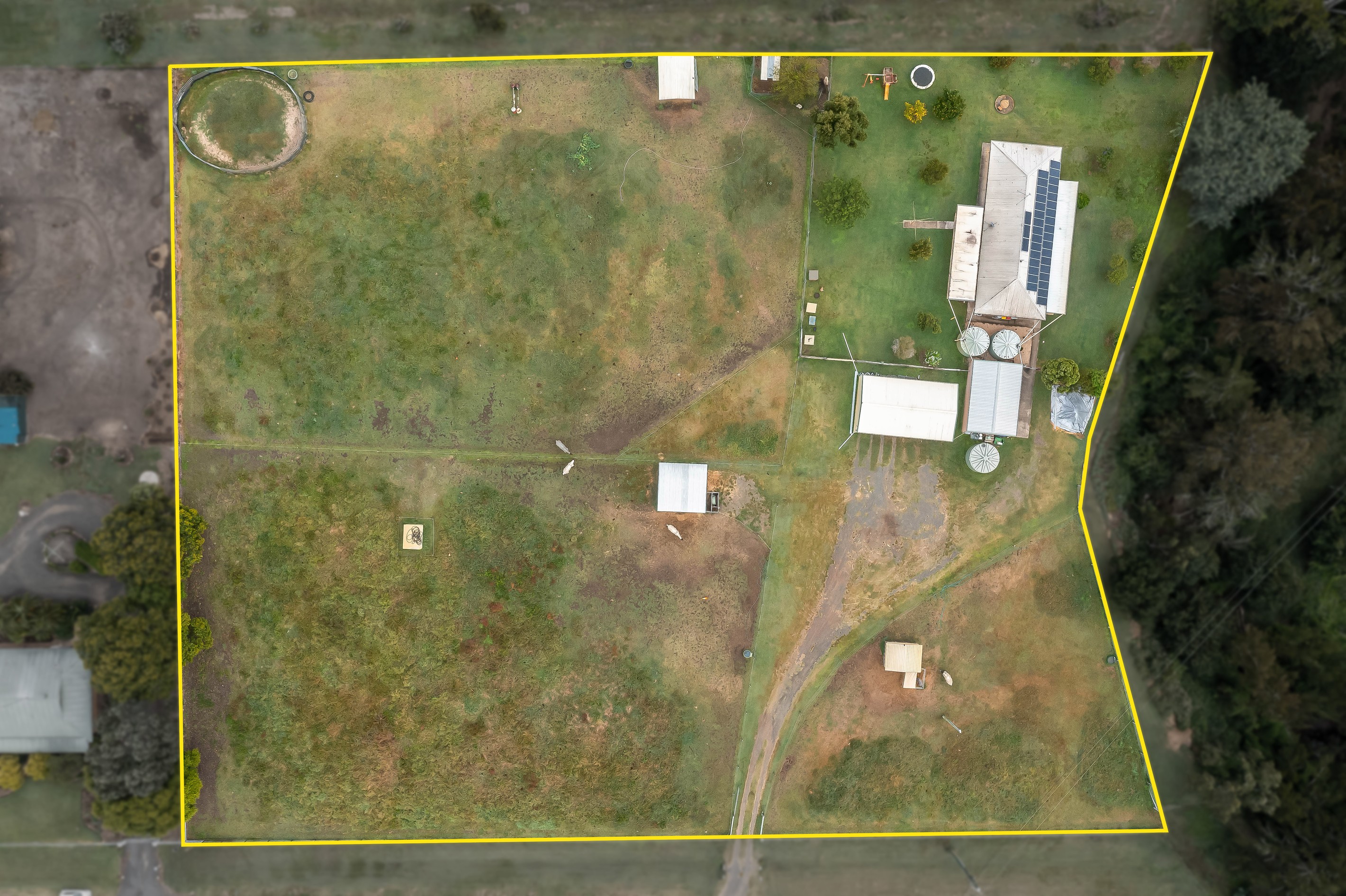 21 Penfolds Road, Murphys Creek, QLD 4352