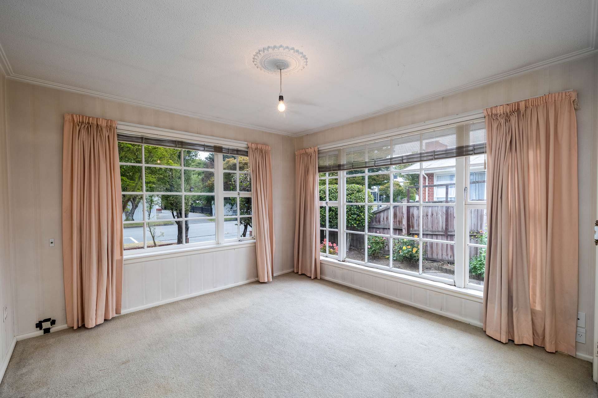 12 Newbridge Place photo 6