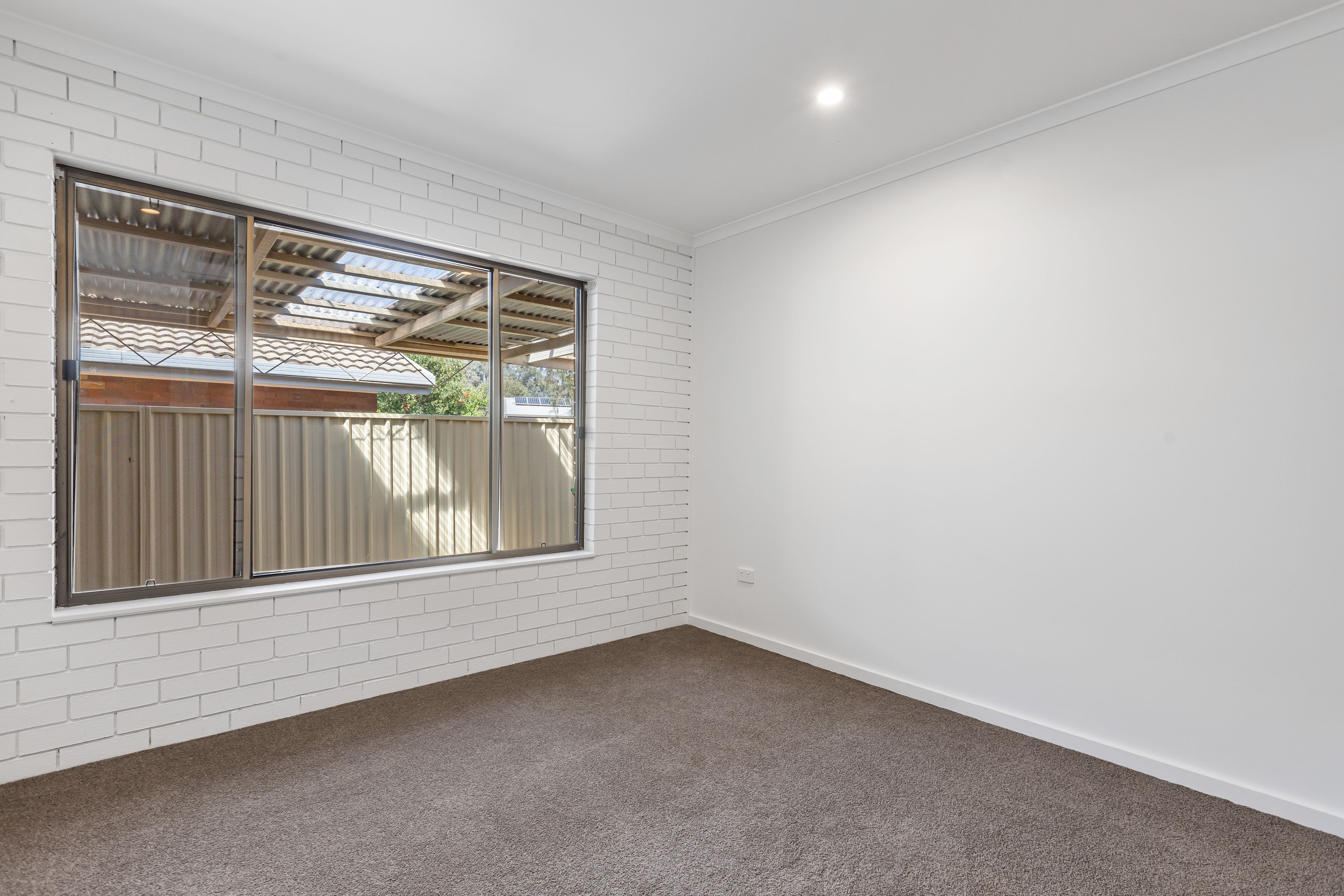 1/30 Pugsley Avenue — photo 10 of 16