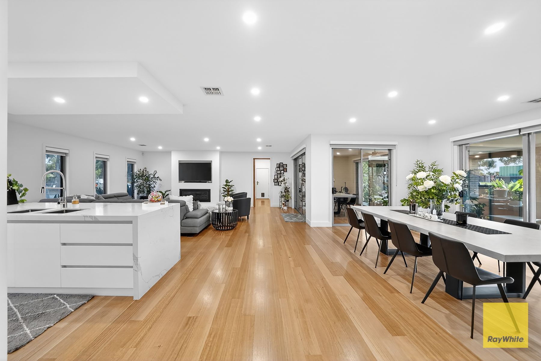 6 Bindowan Drive — photo 3 of 30