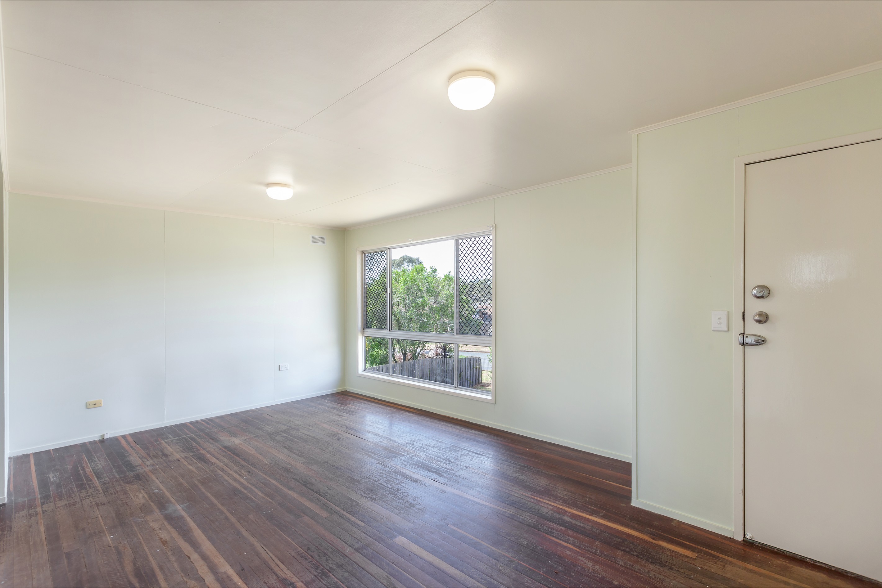 7 Shaw Court, Harristown, QLD 4350