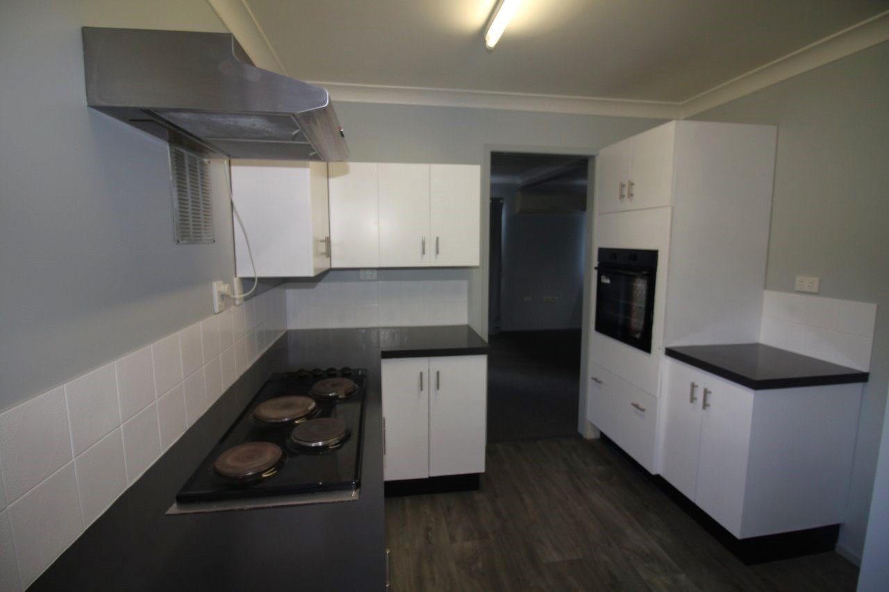 30 York Street, Queenton, QLD 4820