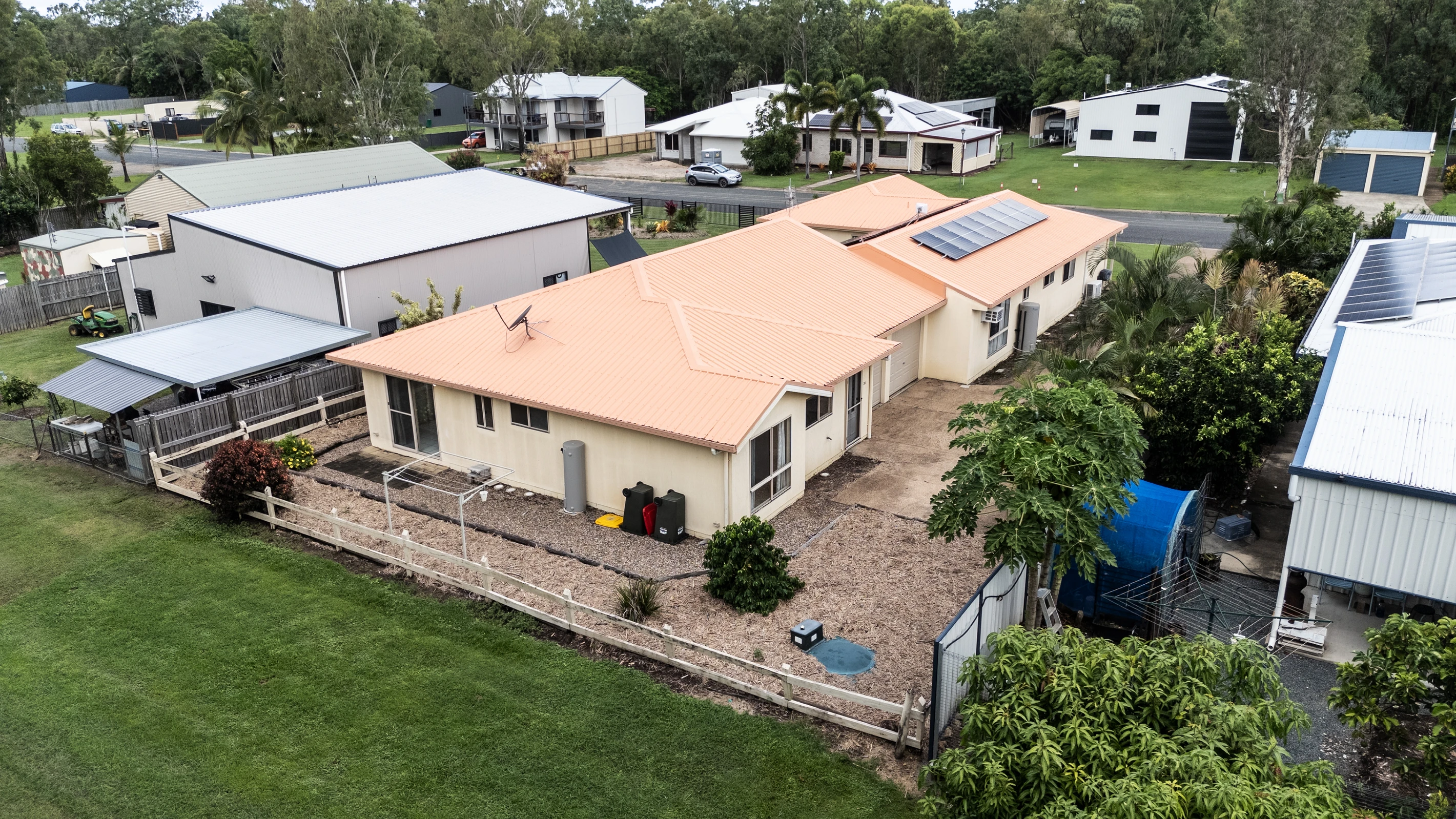 2/23 Marine Parade, Midge Point, QLD 4799