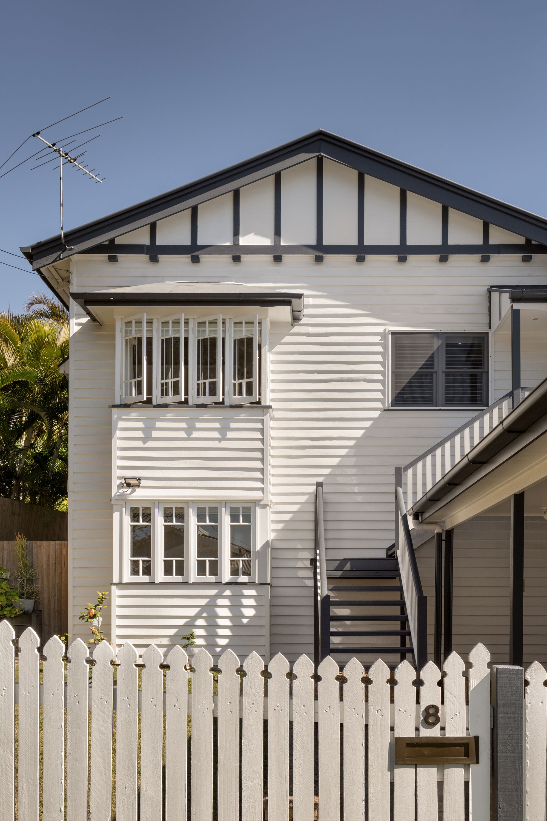 8 Fork Street, Coorparoo, QLD 4151