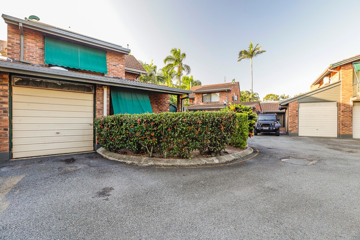 20/111 Salerno Street, Surfers Paradise, QLD 4217