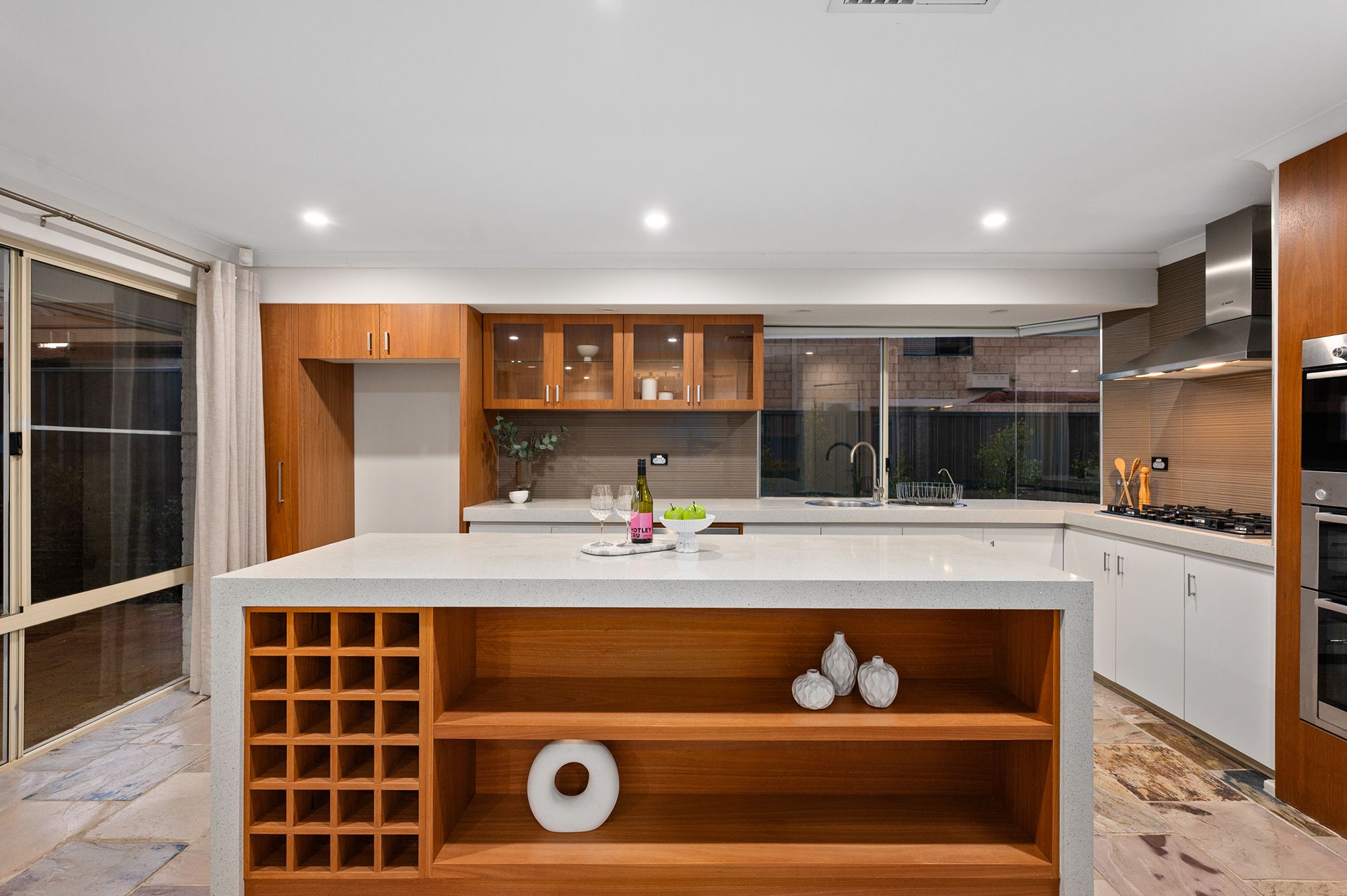 27 Klem Avenue, Salter Point, WA 6152