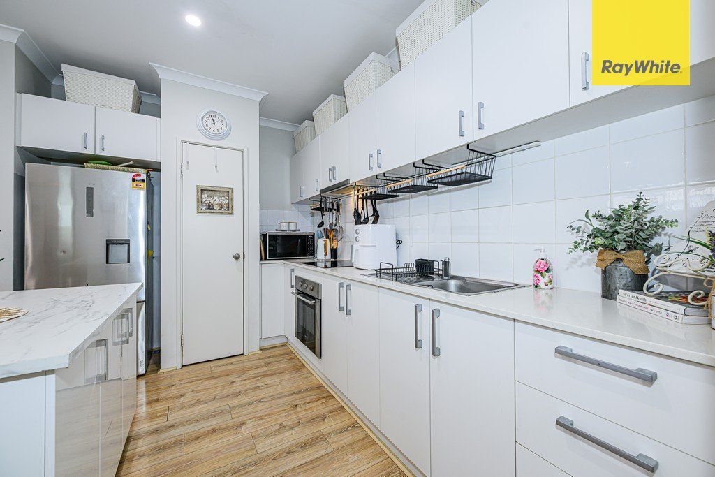 15/8 Blackburn Street — photo 15 of 26