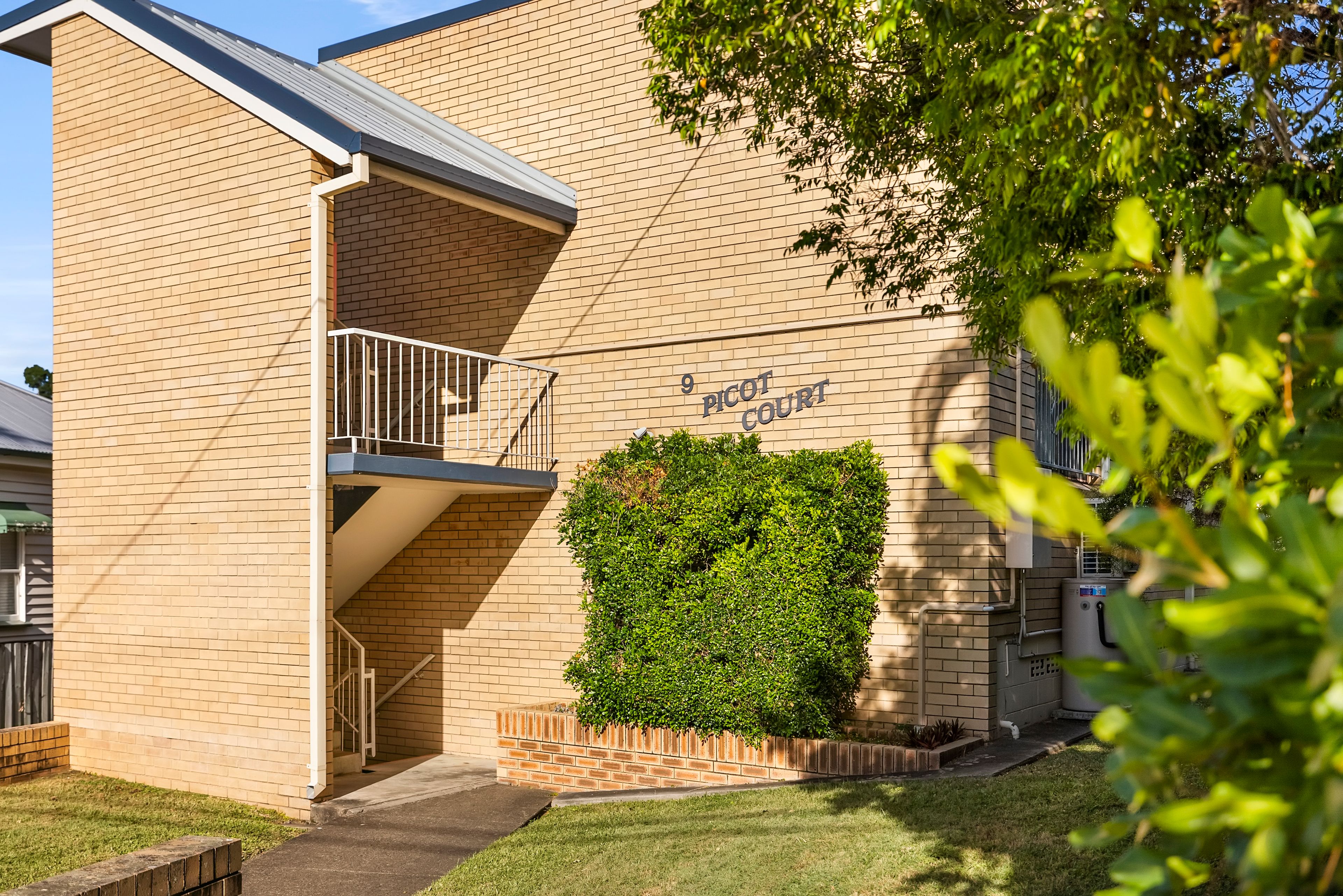 9 Picot Street, Kelvin Grove QLD 4059