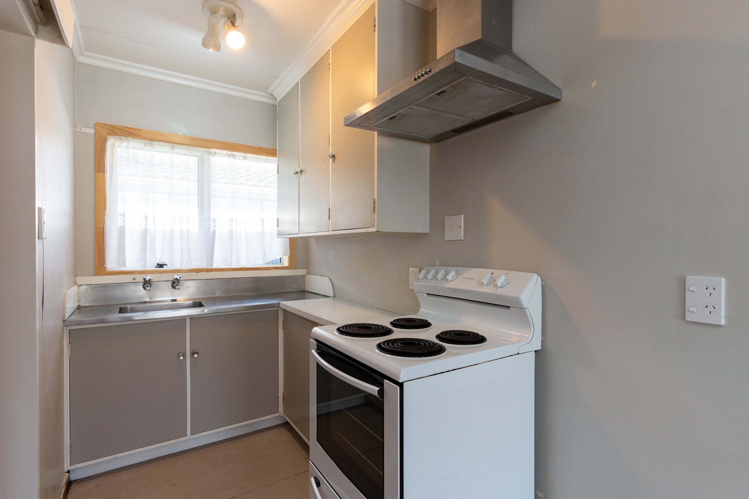 11 South Street, West End, Palmerston North City