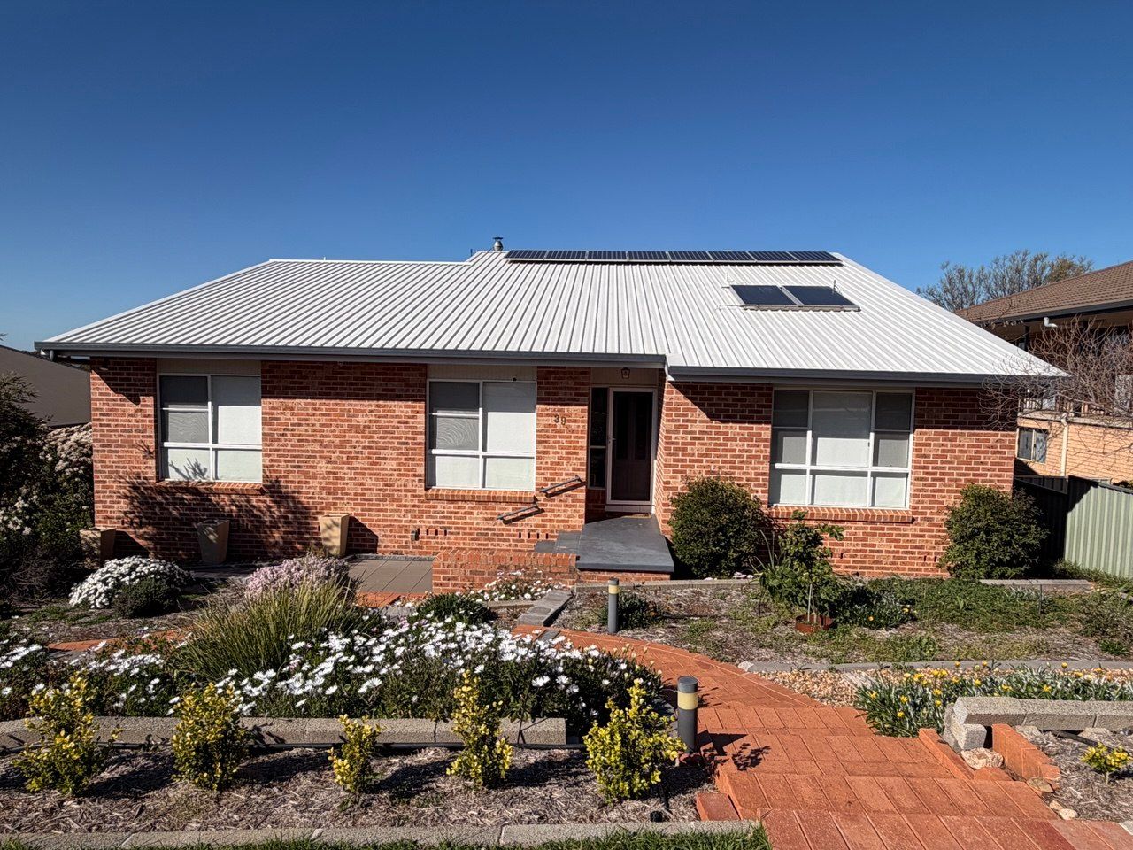 39 Reid Street — photo from Ray White Parkes