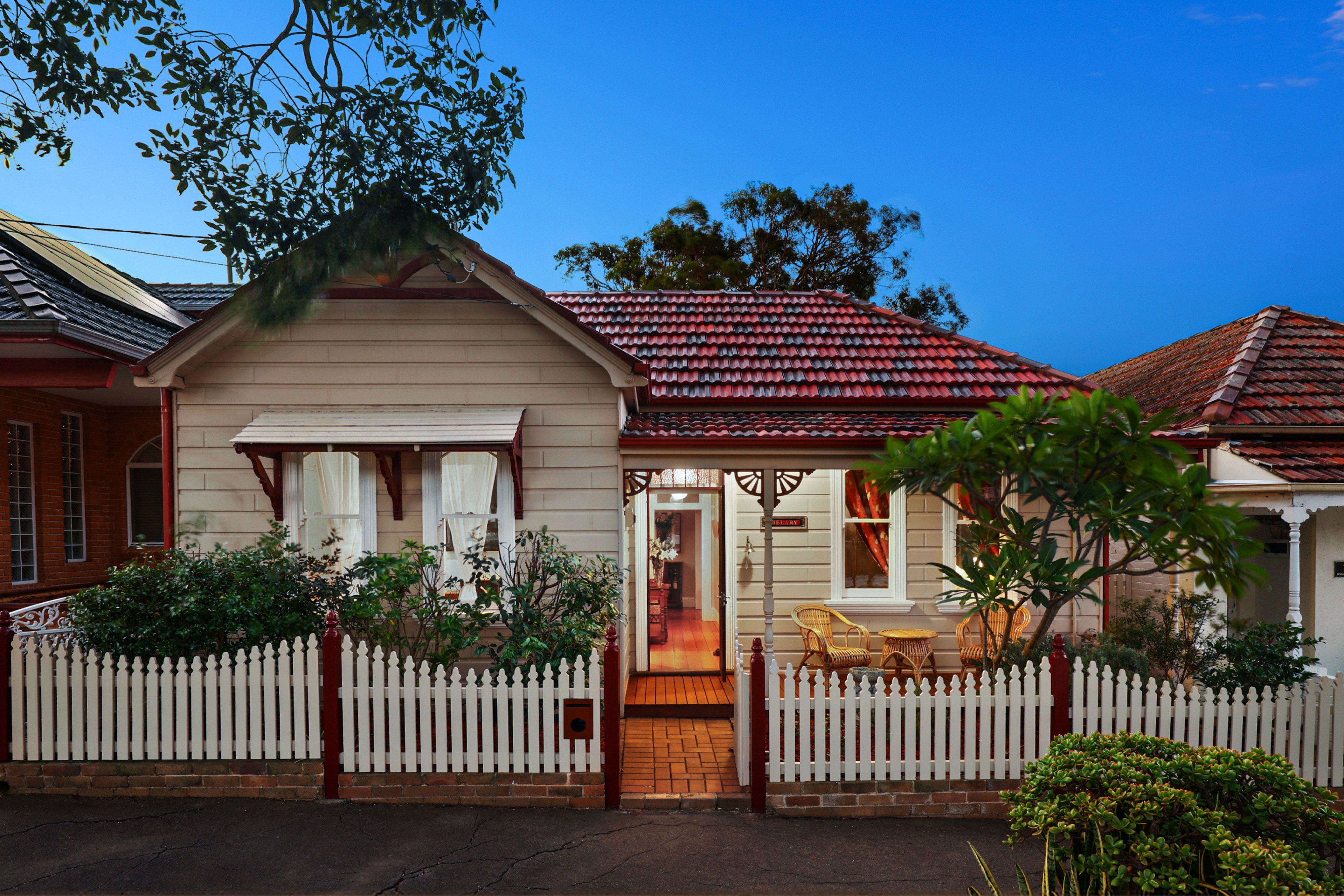 13 William Street, Tempe NSW 2044