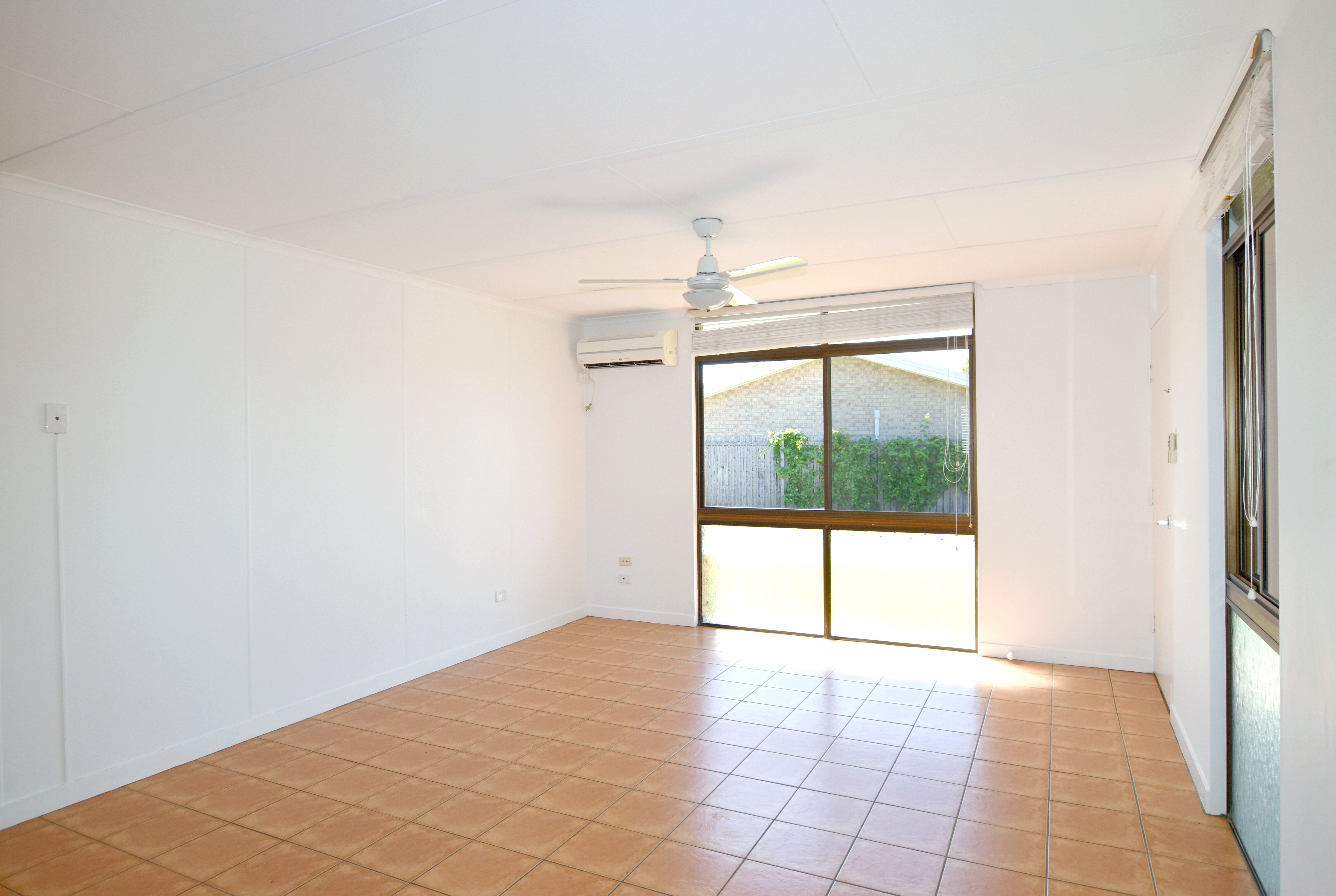 1/6 Lilly Street, Boyne Island, QLD 4680