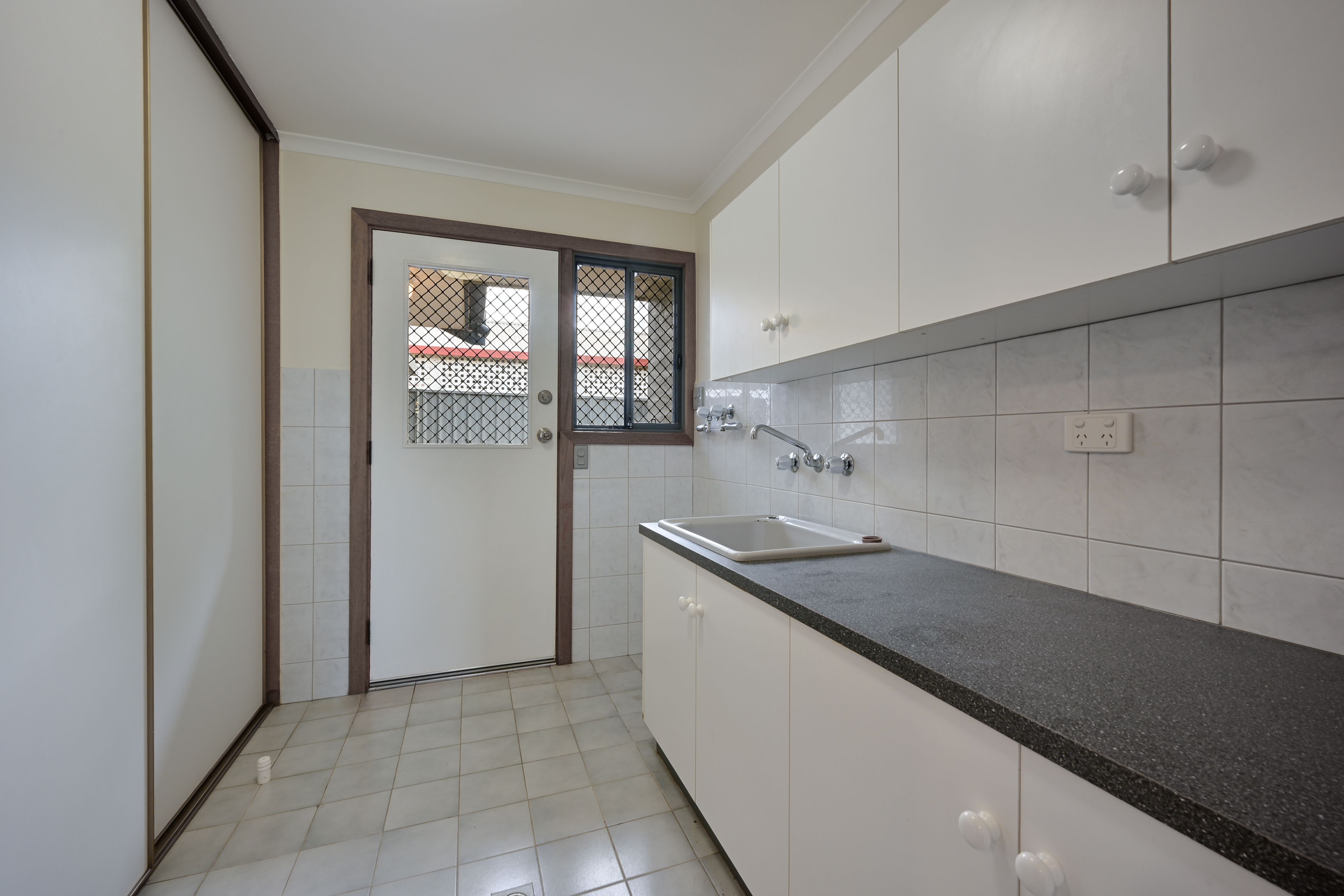 10 Tansell Street — photo 21 of 30