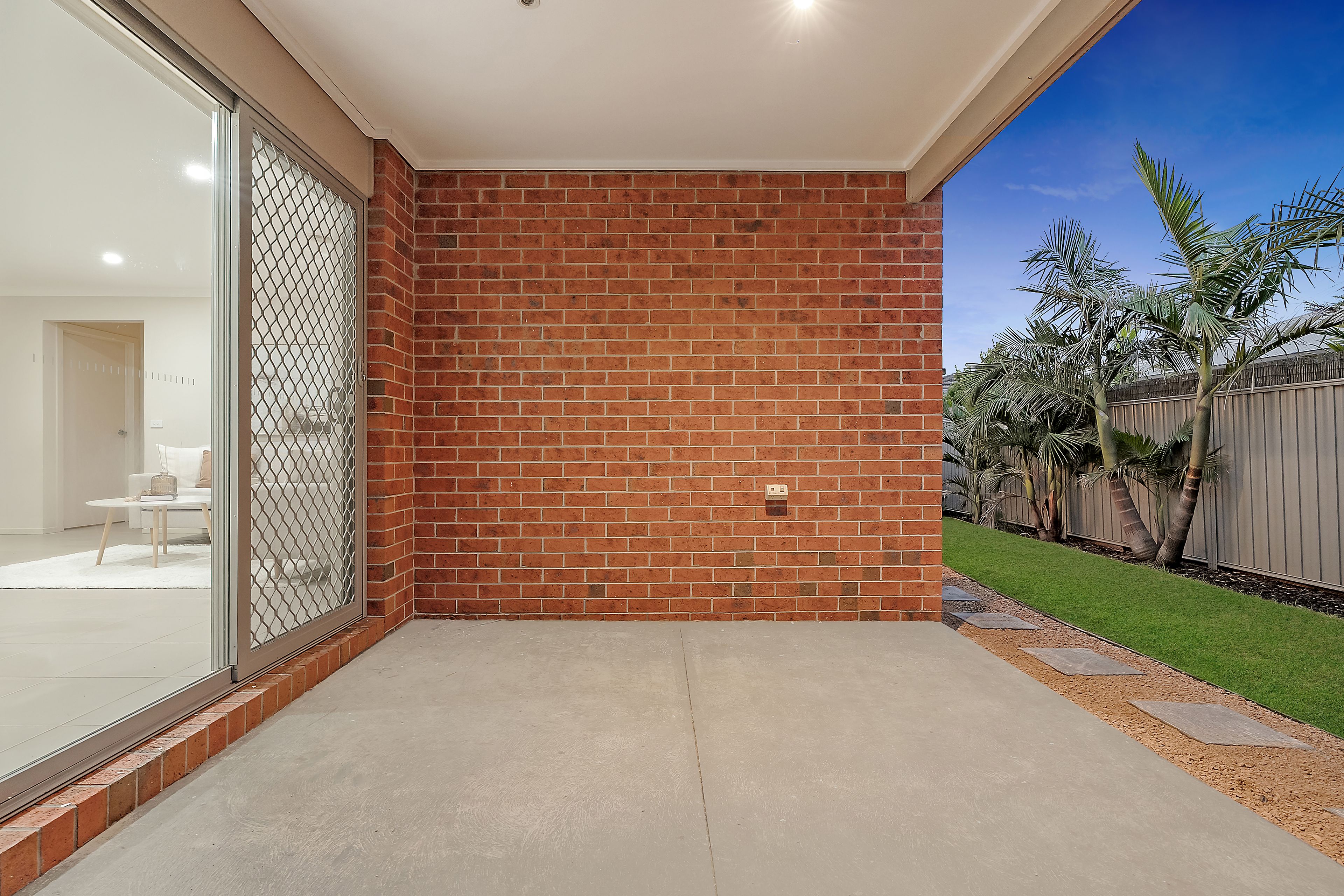 122 Nelson Street — photo 10 of 12