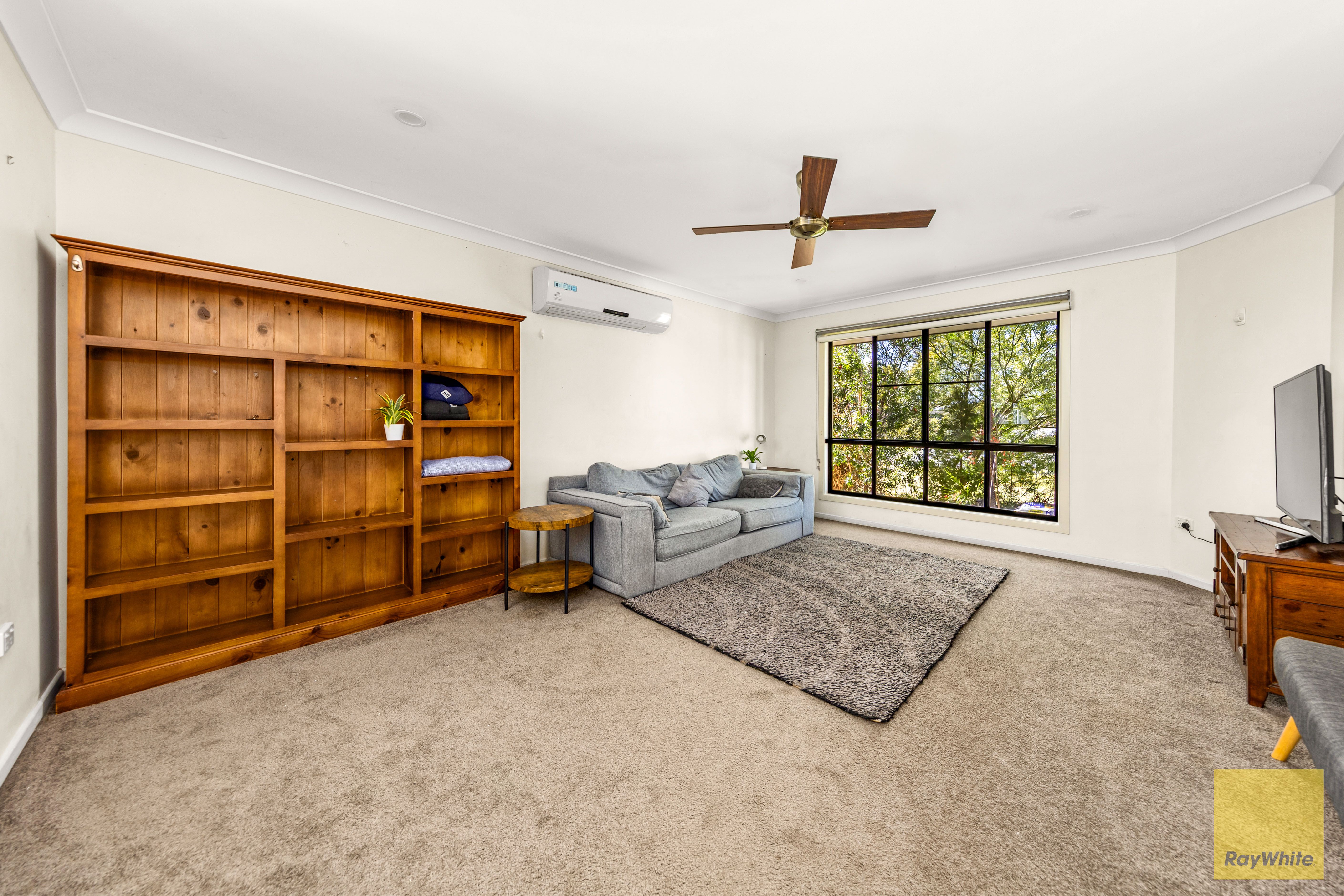 43 Crinum Crescent — photo 5 of 21