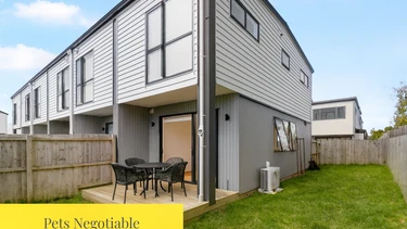 8/14 Clendon Place, Manurewa