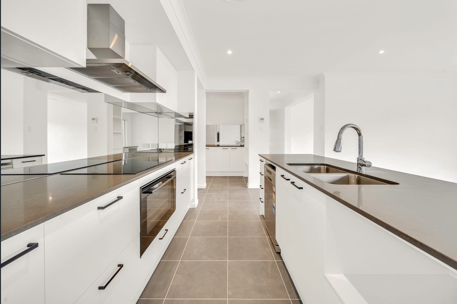 39 Honey Street, Redbank Plains, QLD 4301