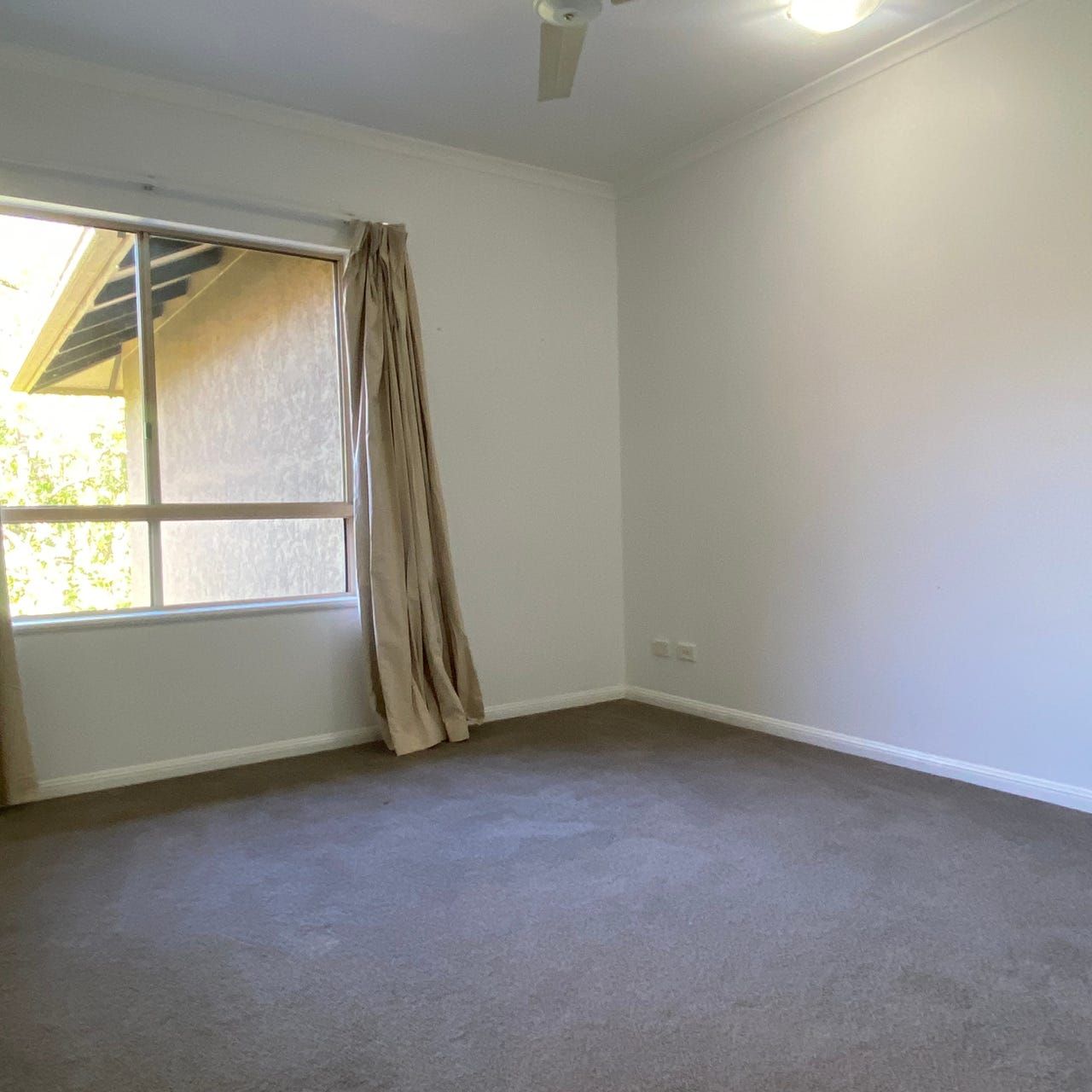 822/2-10 Greenslopes Street — photo 9 of 9