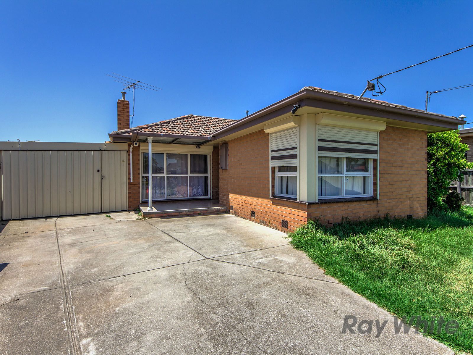 8 Breydon Court, St Albans VIC 3021