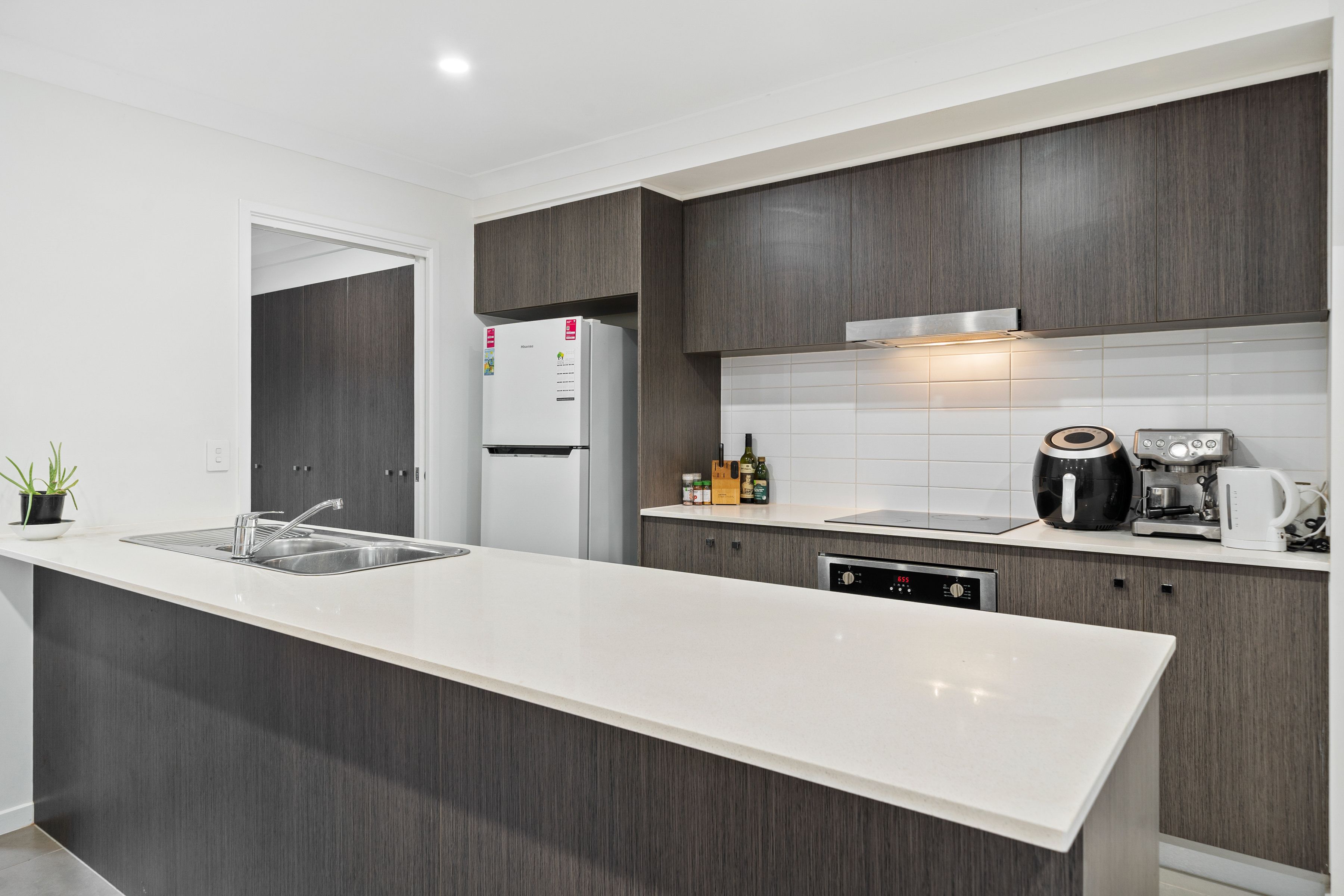24 Swansea Circuit, Redland Bay, QLD 4165