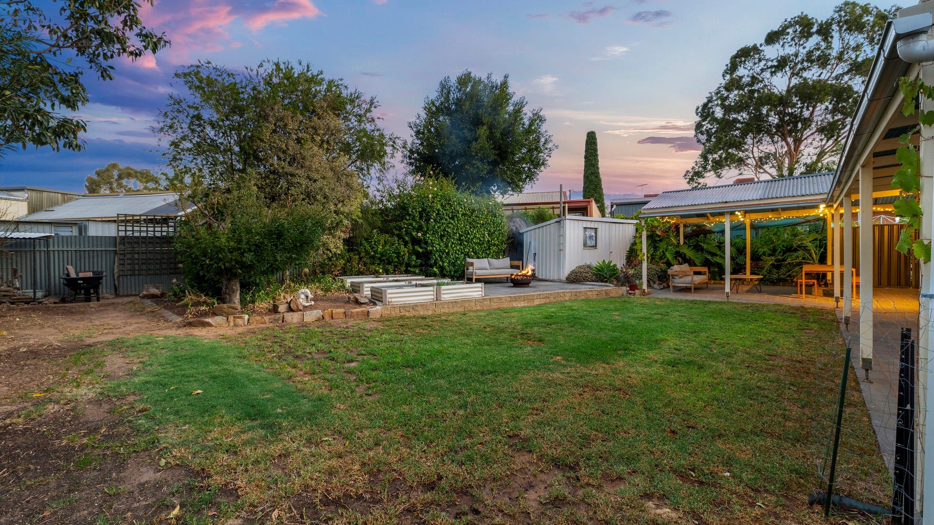 6 Naomi Avenue — photo 18 of 20