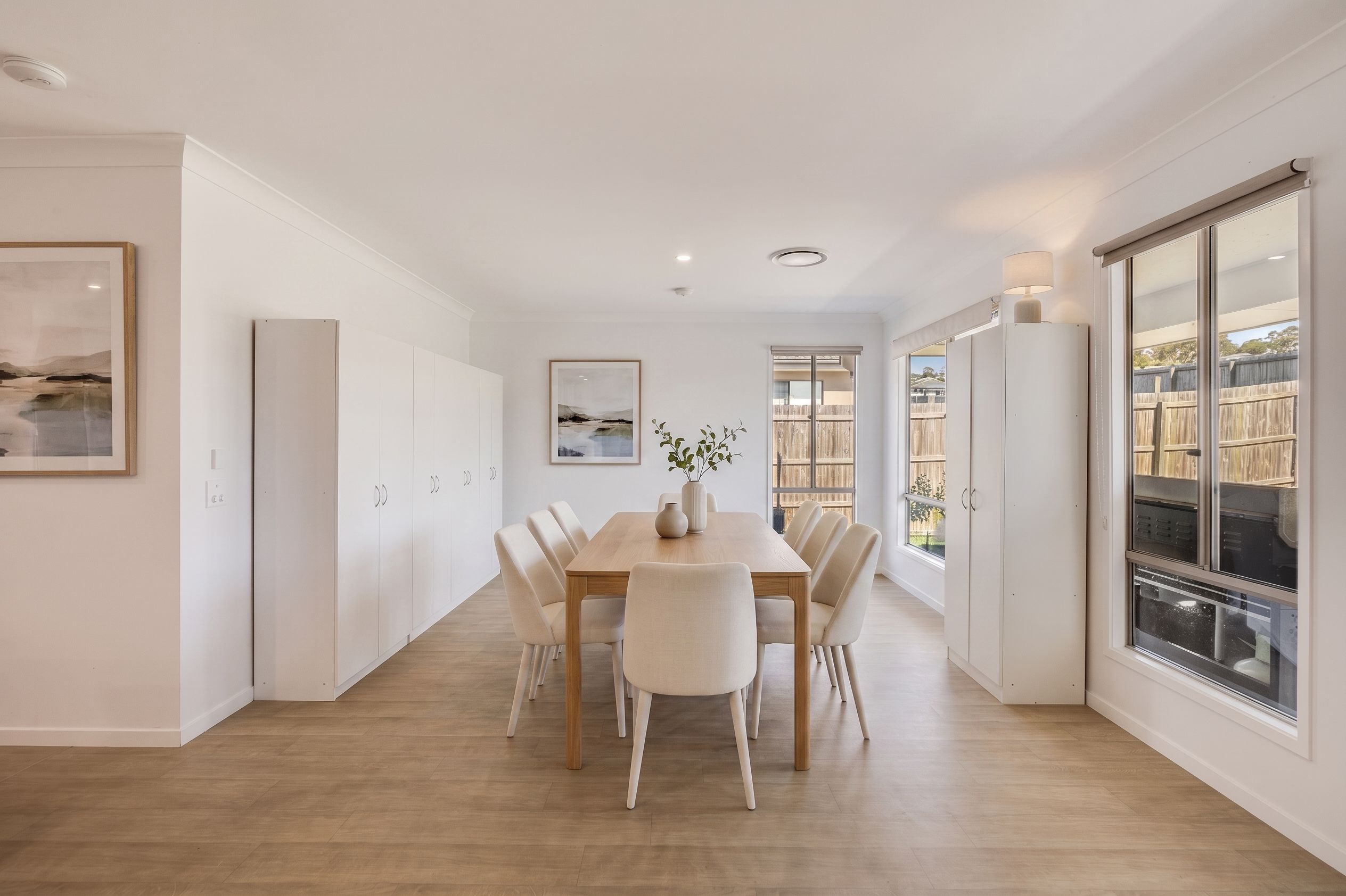37 Vanessa Crescent — photo 3 of 11