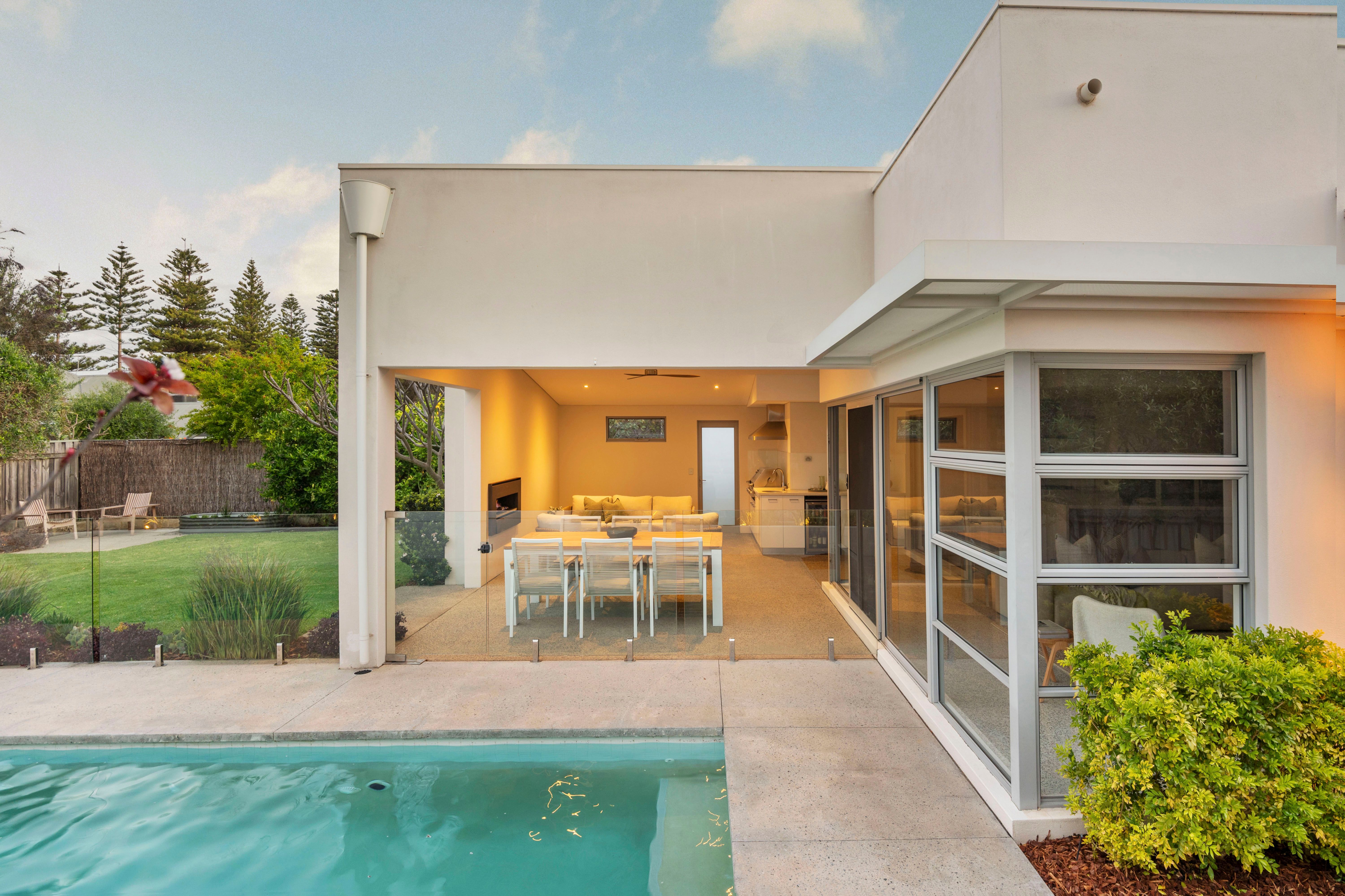 34 Lyons Street — photo 16 of 30