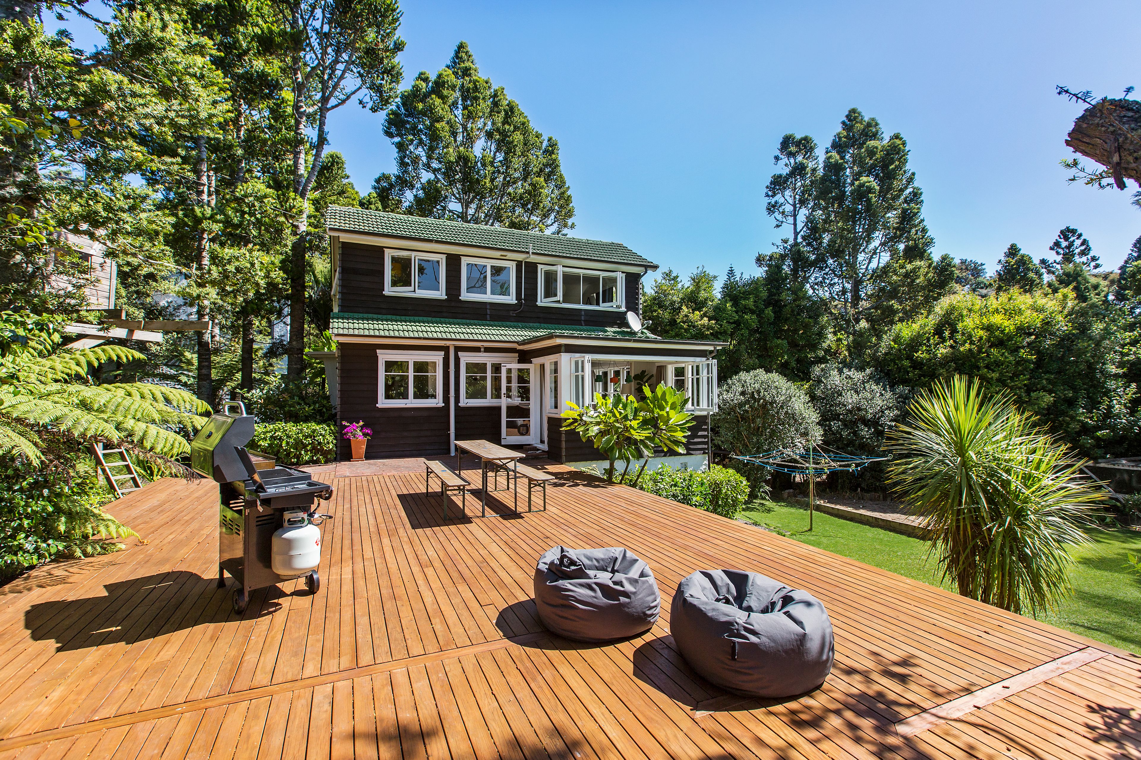 353 Titirangi Road, Titirangi, Waitakere City