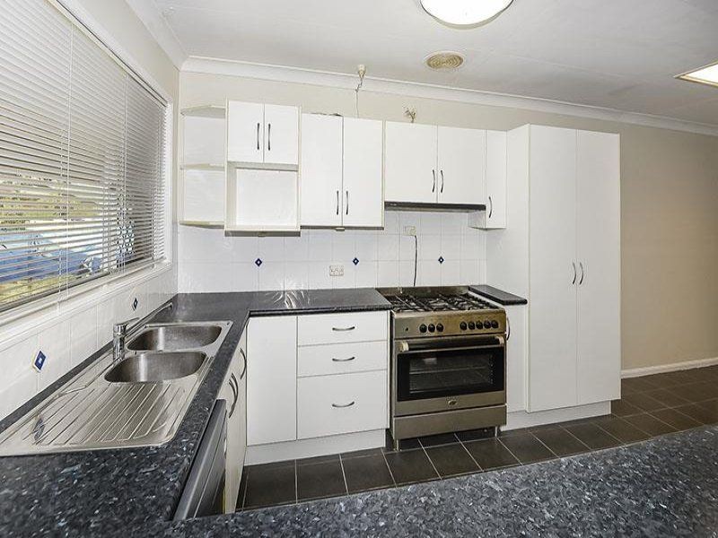 15 Merindah Street, Slacks Creek, QLD 4127