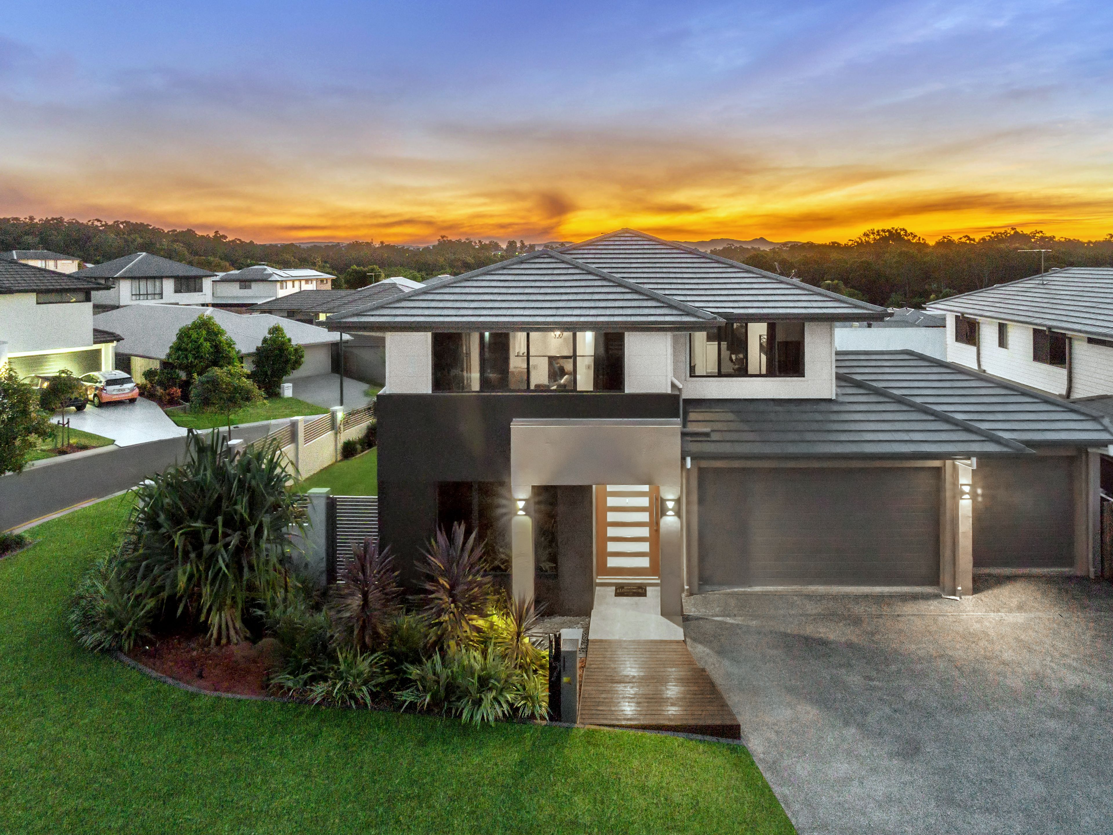 17 April Crescent, Bridgeman Downs, QLD 4035