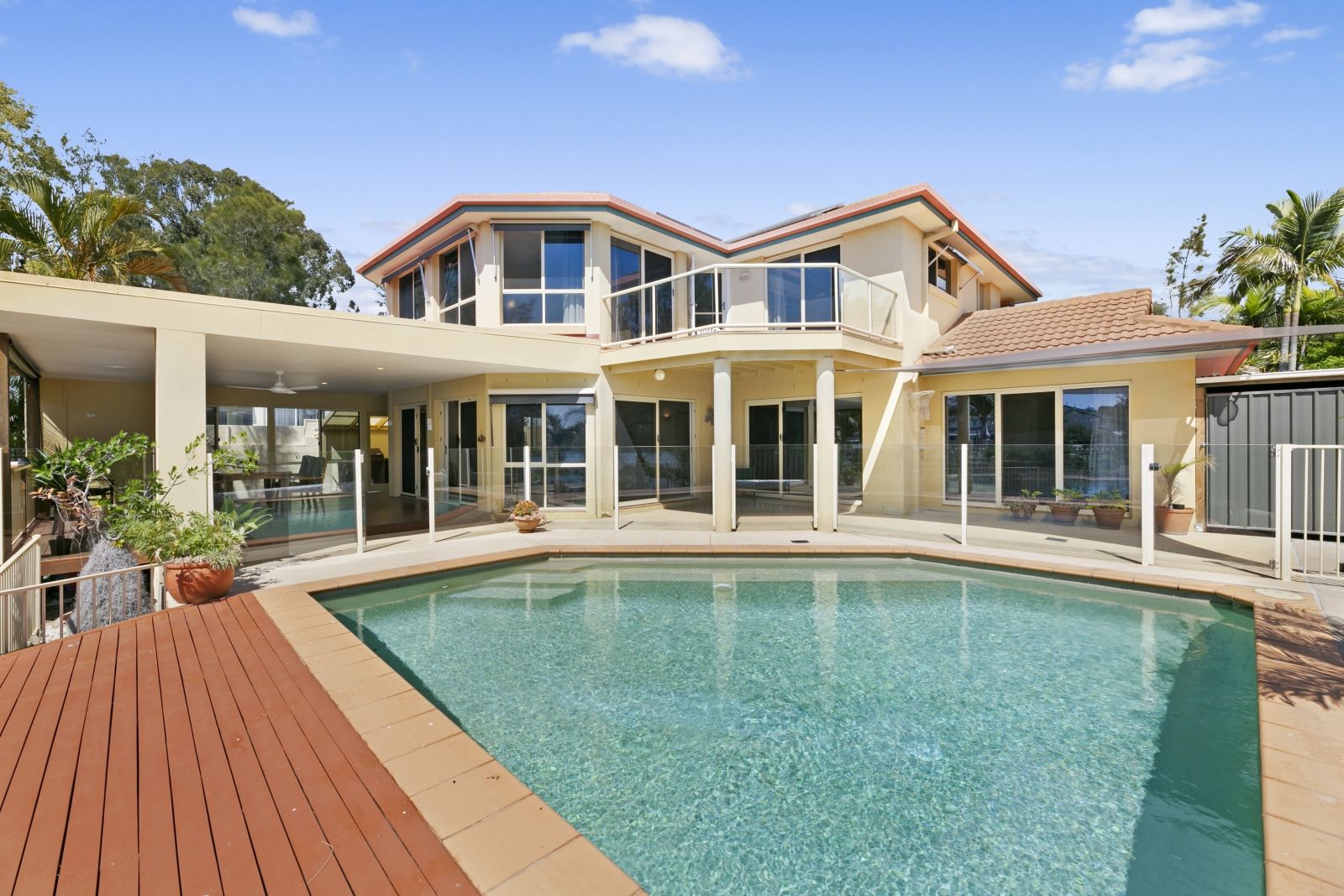 13 Tullamarine Drive, Robina QLD 4226