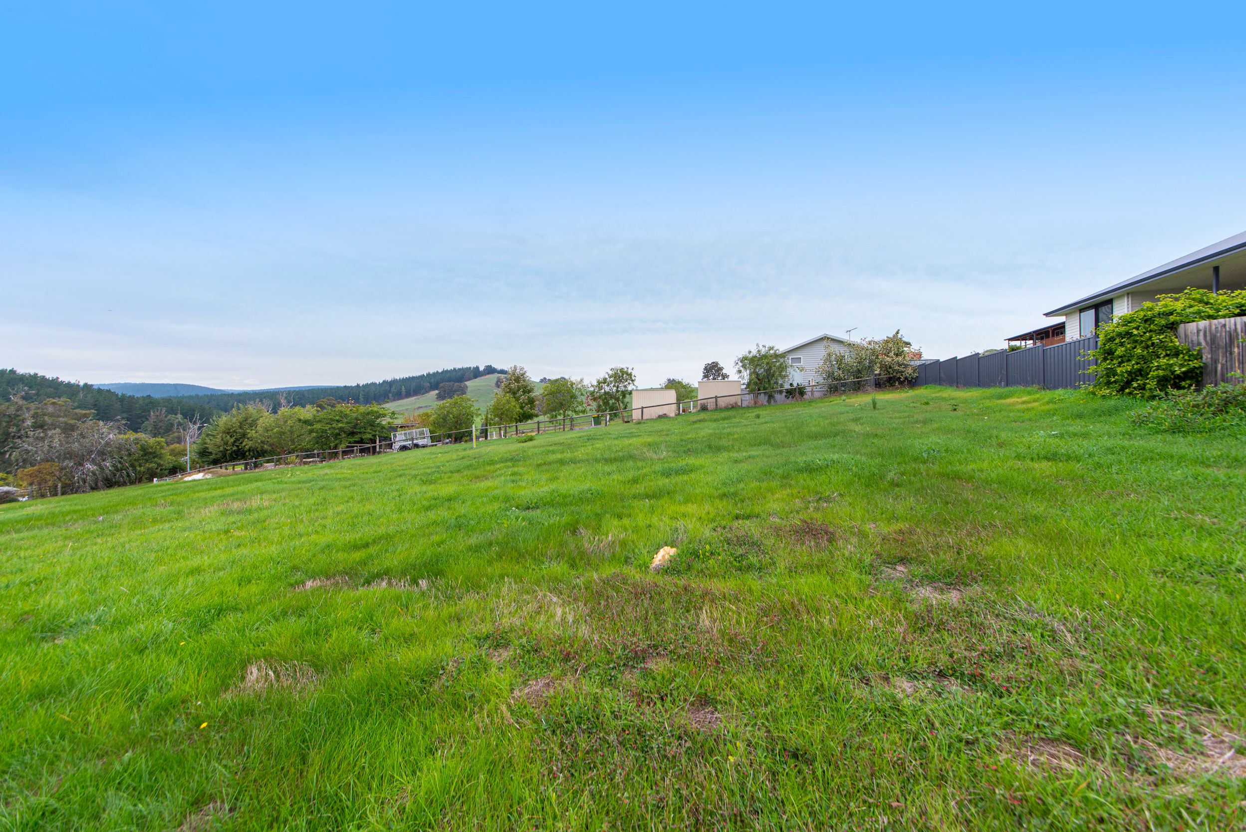 8A Diggers Green — photo 4 of 5