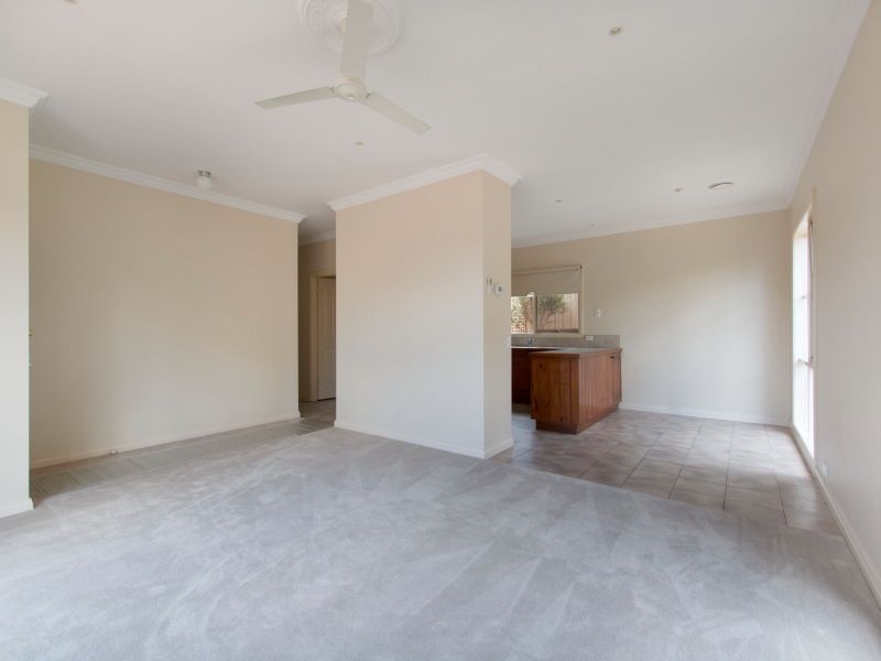 1/10 Japonica Grove, Frankston South, VIC 3199