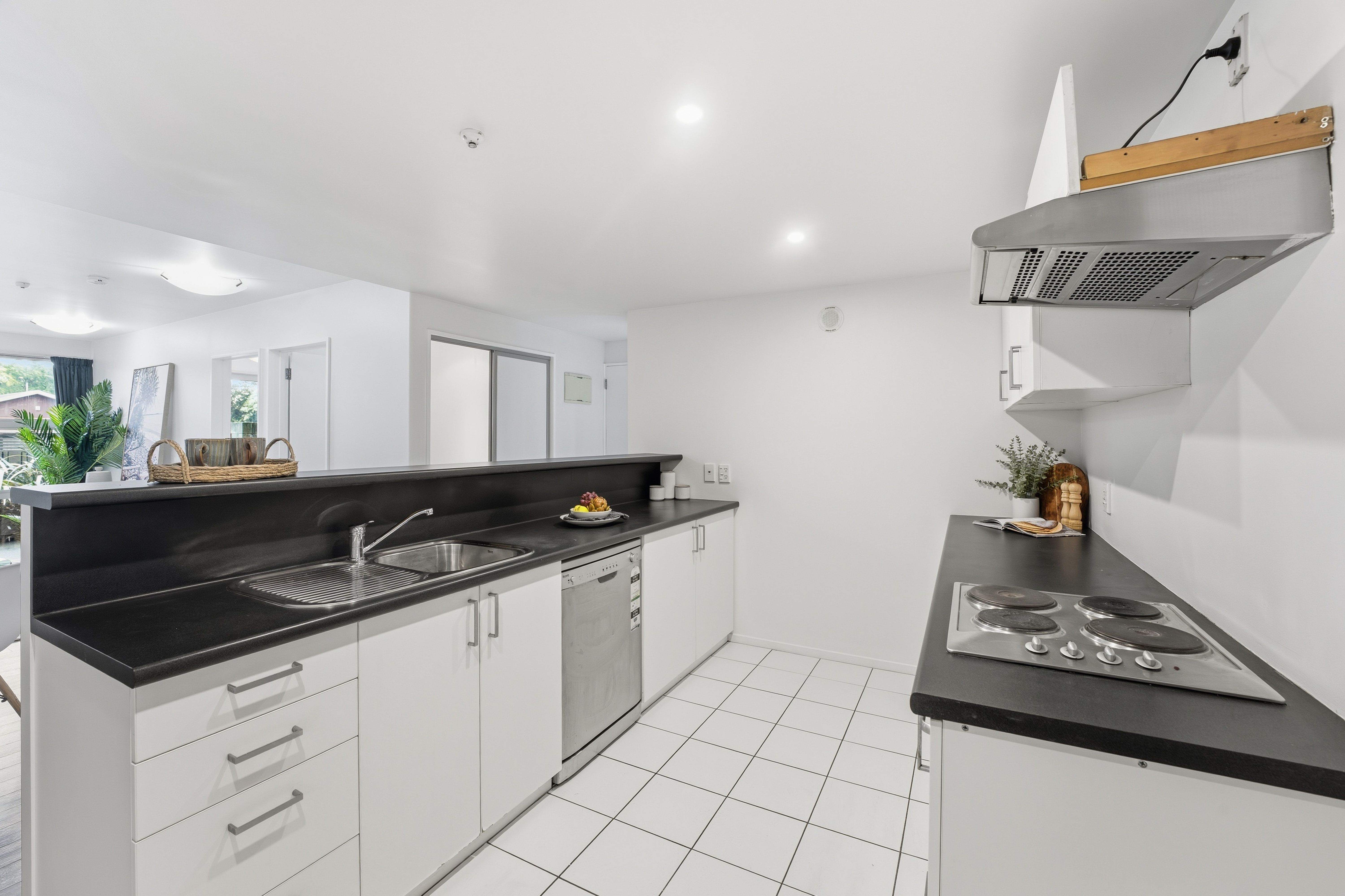 10/14 Brougham Street, Addington, Christchurch City