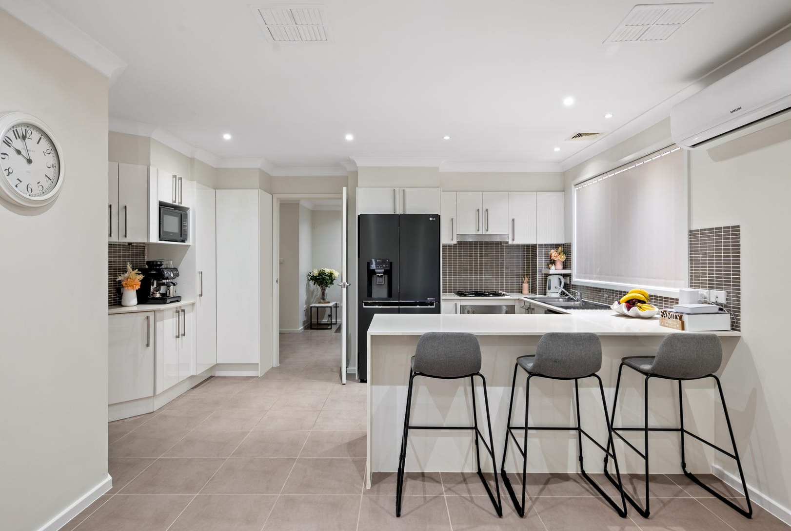 13 Swanston Street — photo 4 of 12