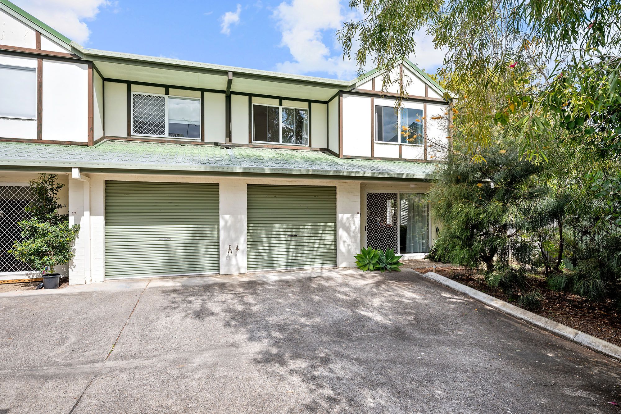 66 Springwood Road, Rochedale South QLD 4123