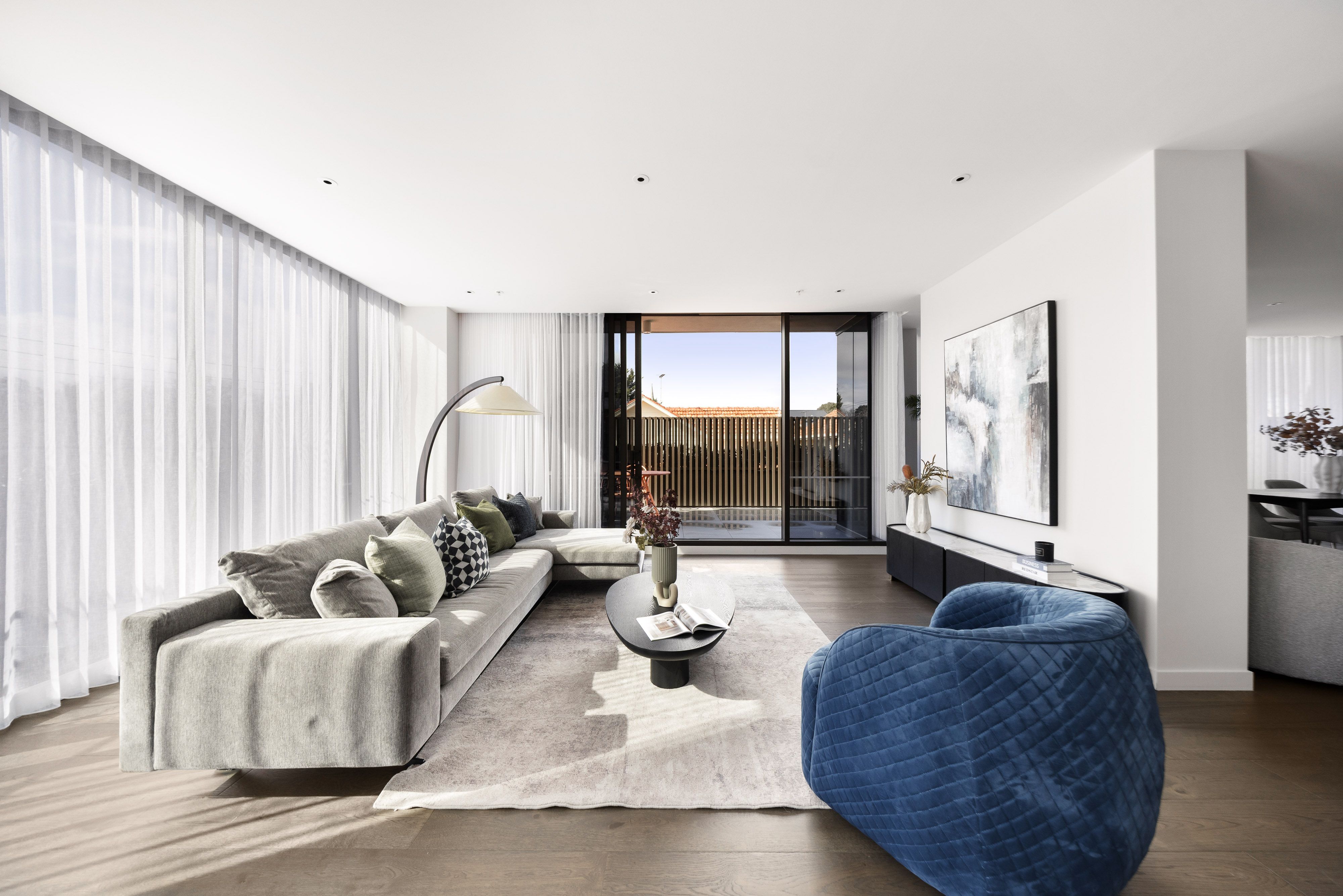 201/890 Toorak Road — photo 3 of 24