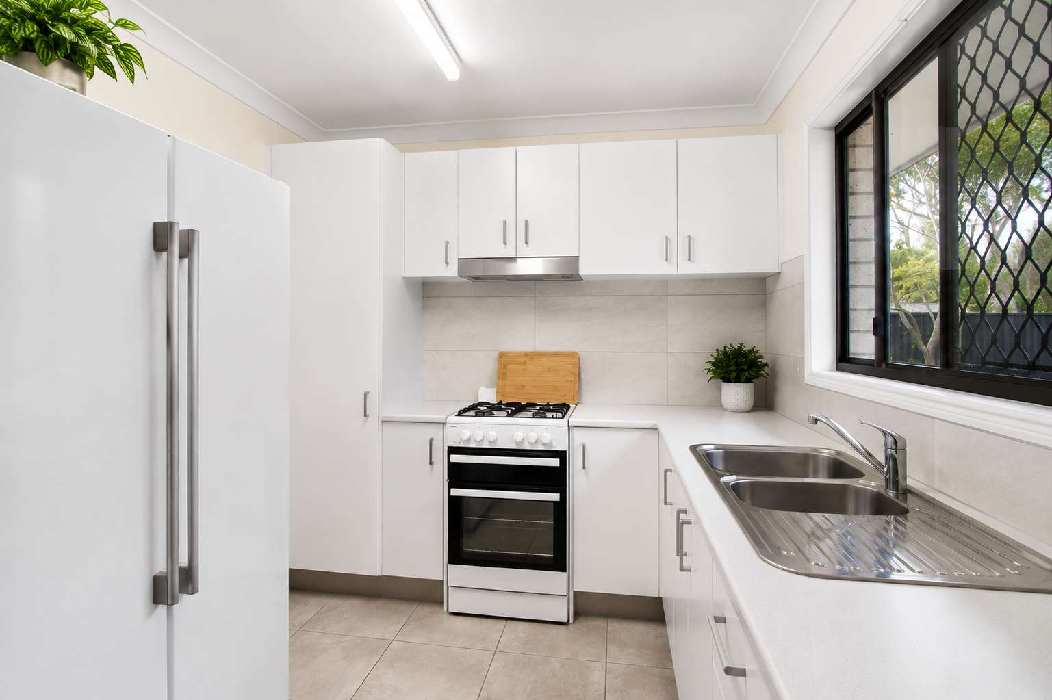 38 Bermuda Avenue, Deception Bay, QLD 4508