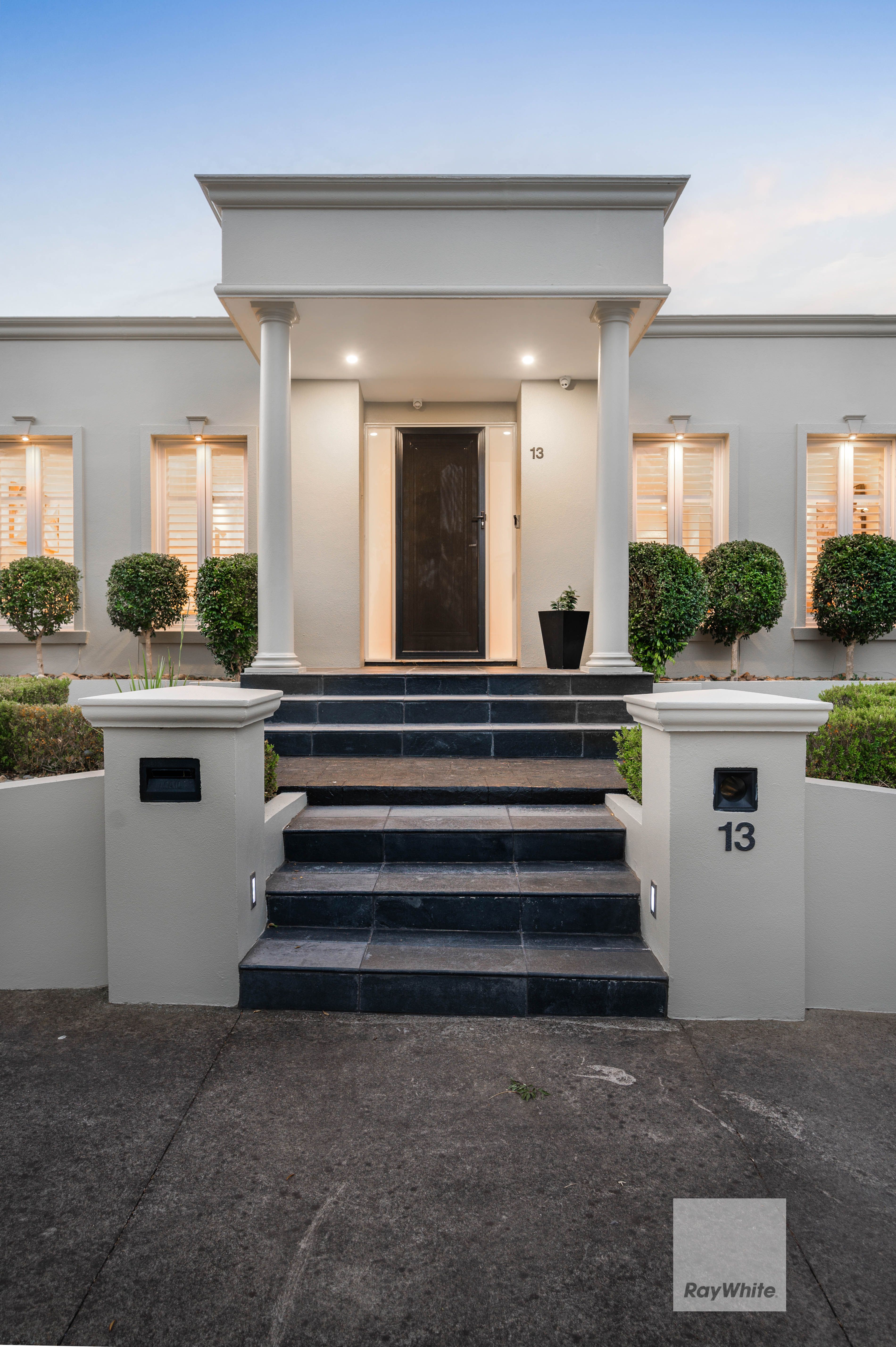 13 Gatehouse Drive, Attwood, VIC 3049