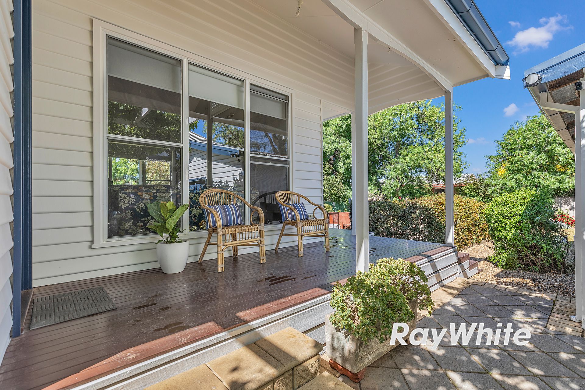 37 Hopwood Street — photo 4 of 17