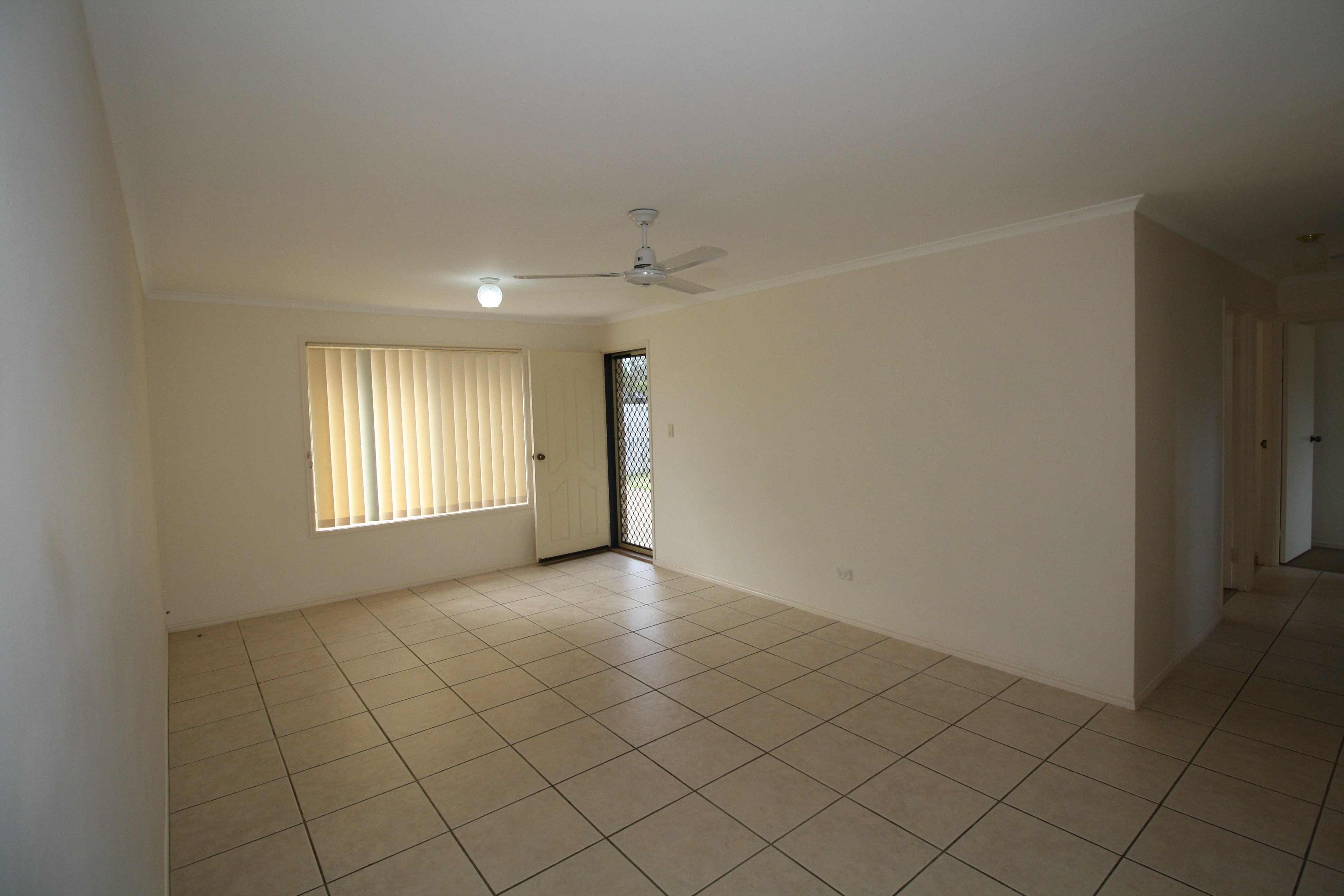 2/25 Sharyn Court, Point Vernon, QLD 4655