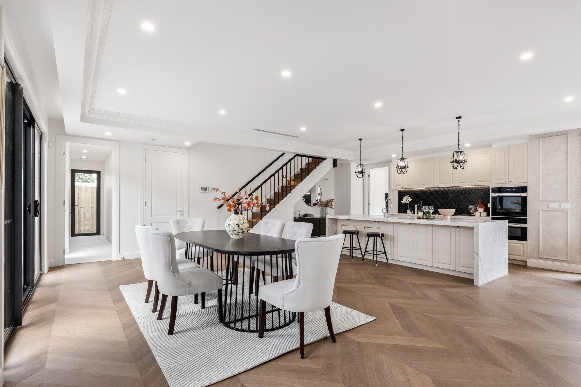 1/19 Crown Street, Glen Waverley, VIC 3150