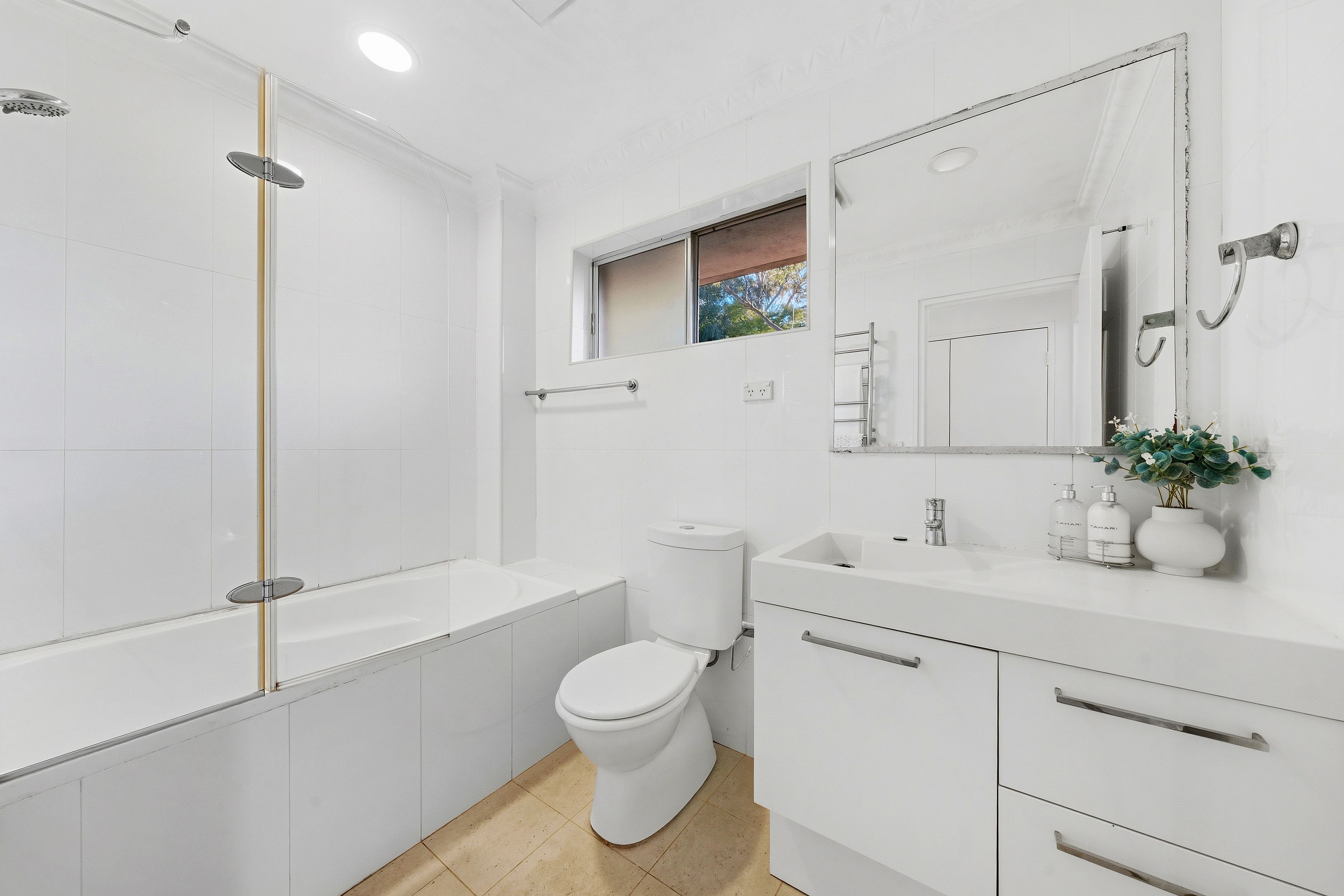 10/41 Adderton Road — photo 7 of 11
