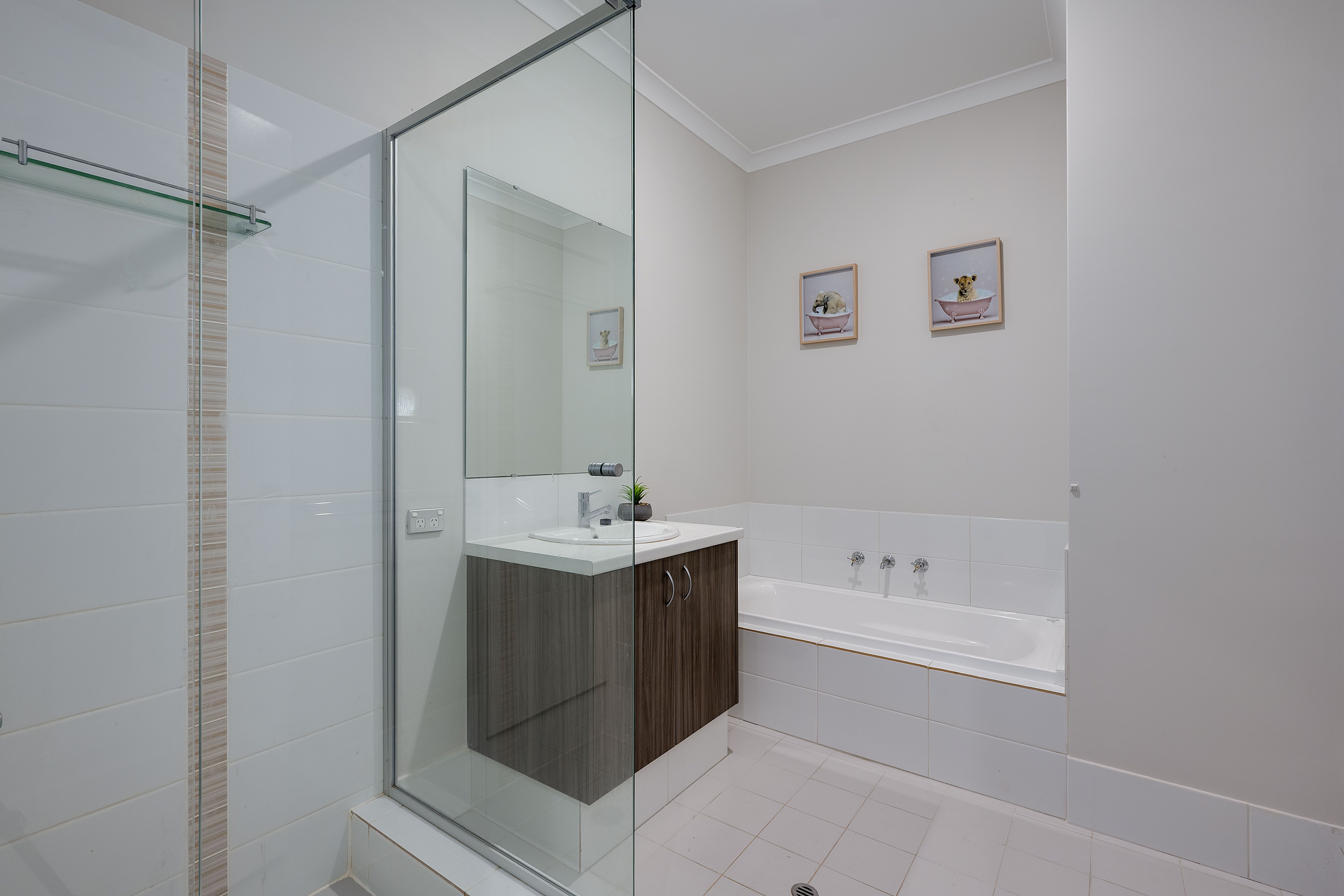 65A Eastwall Parkway — photo 10 of 15
