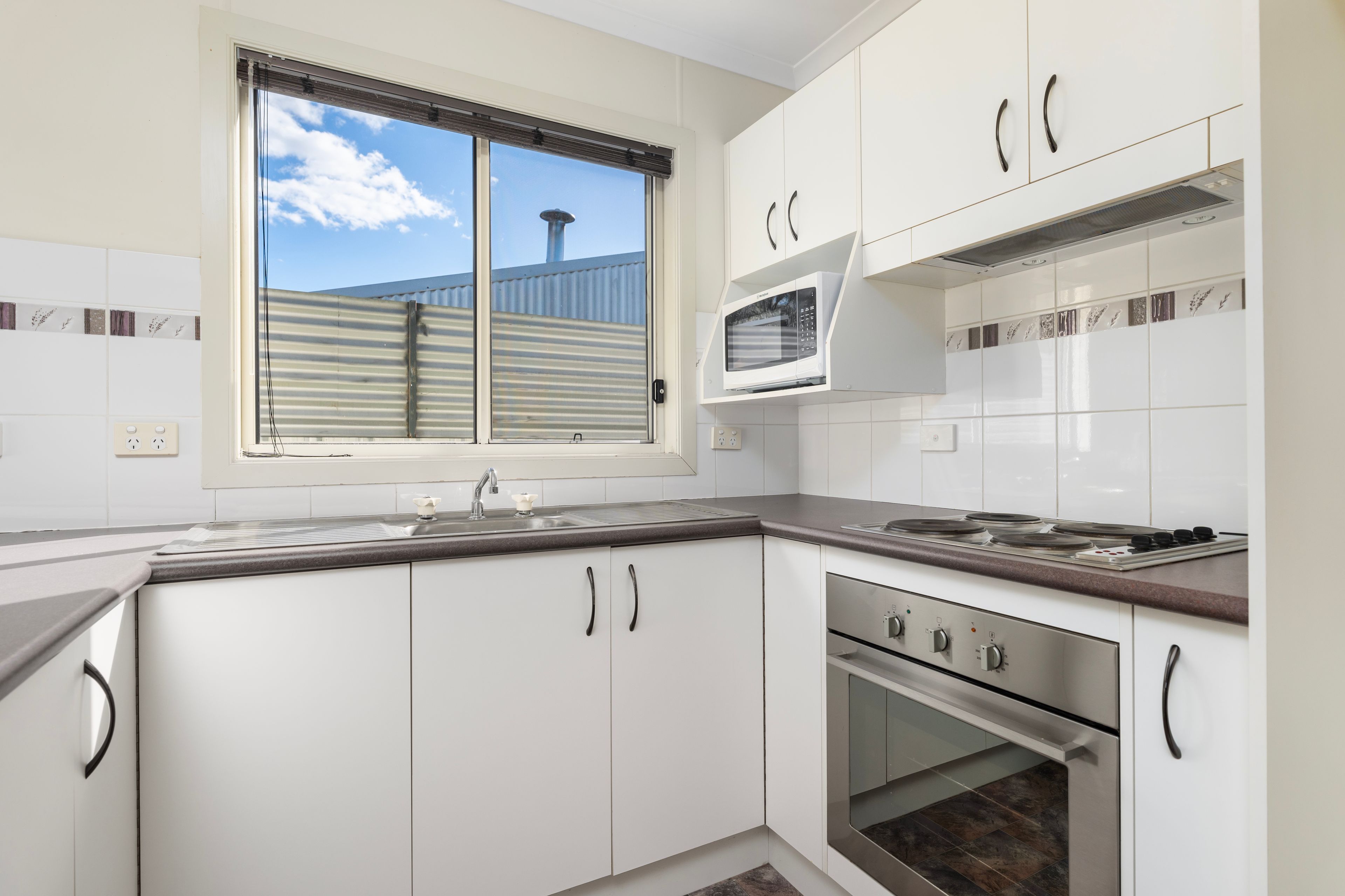1/18 Henty Street, Culcairn, NSW 2660