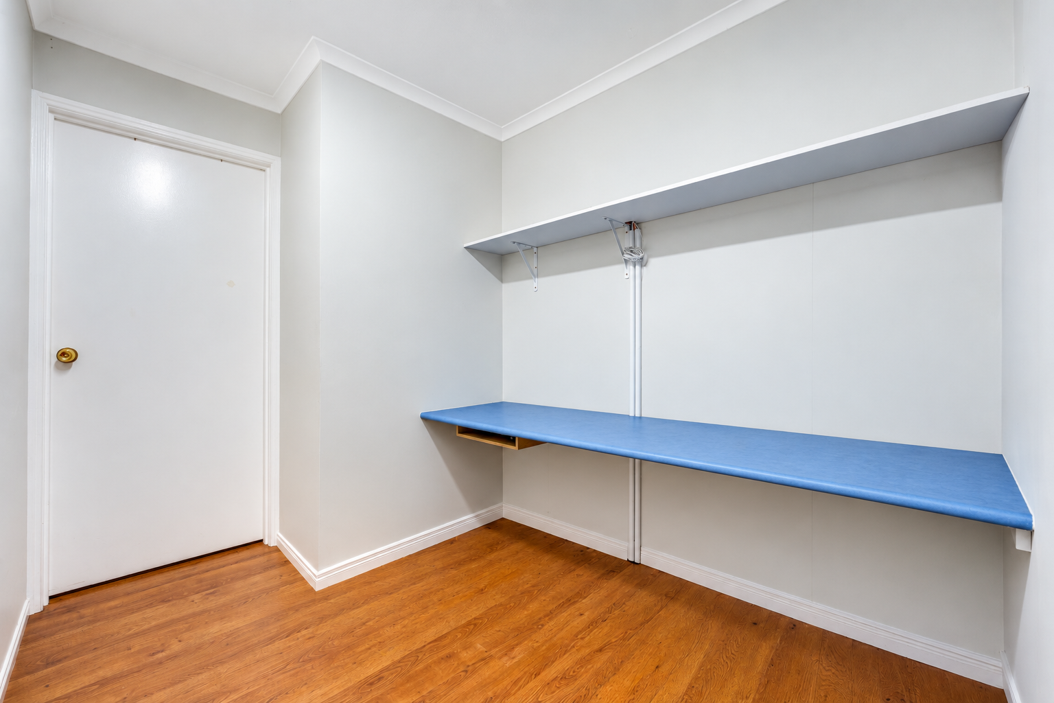 585 Kemp Street — photo 11 of 30