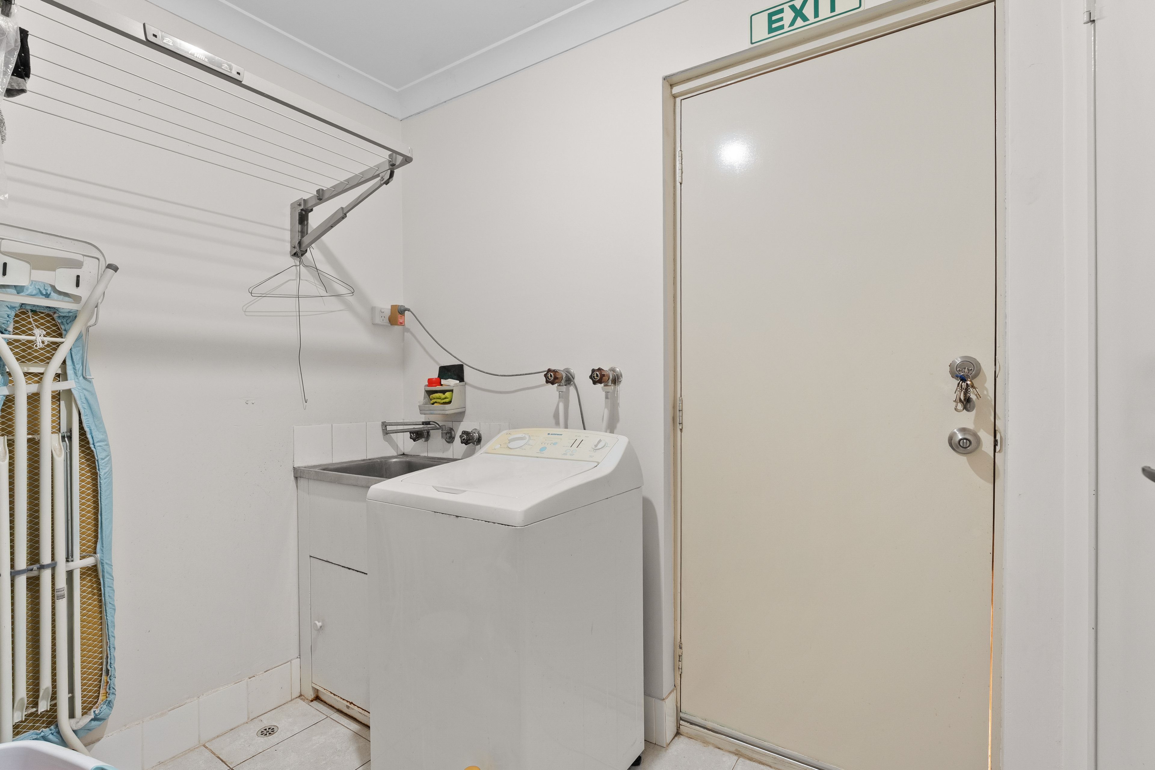 2 Voyager Court, Cooloongup, WA 6168 - House for Sale - Ray White ...