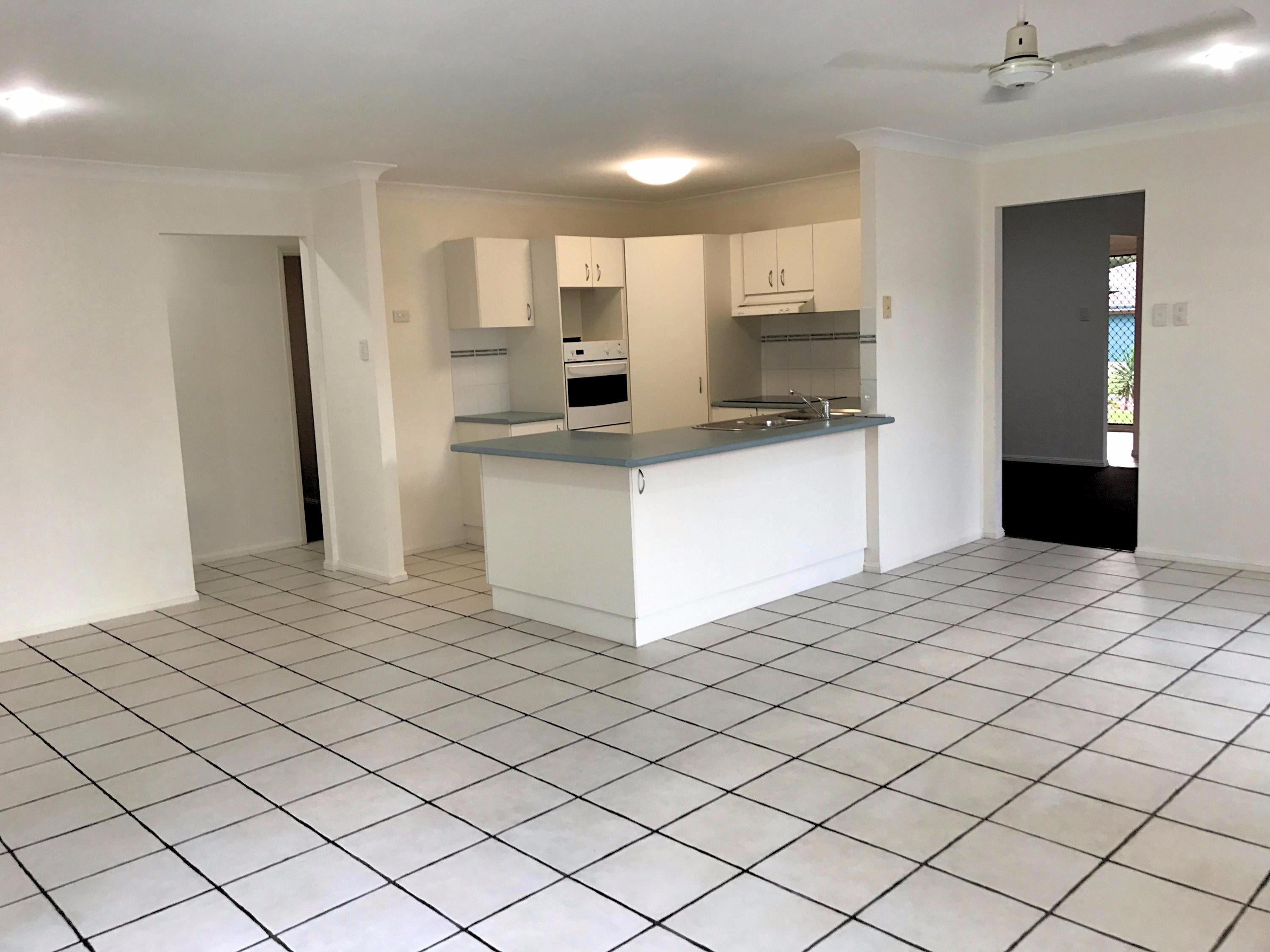 101 Oakleaf Street, Eight Mile Plains, QLD 4113